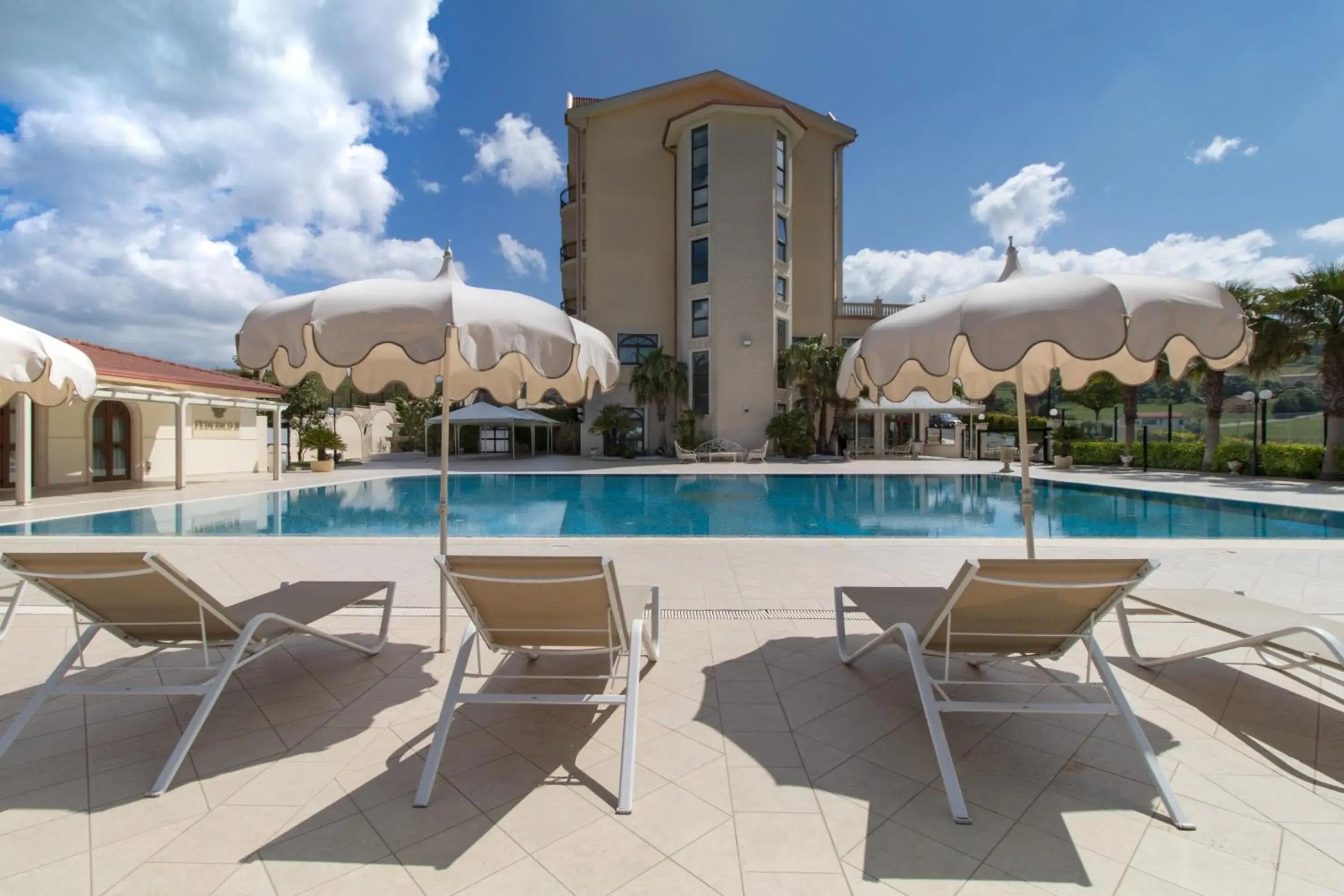 Swimming Pool in Hotel Federico II