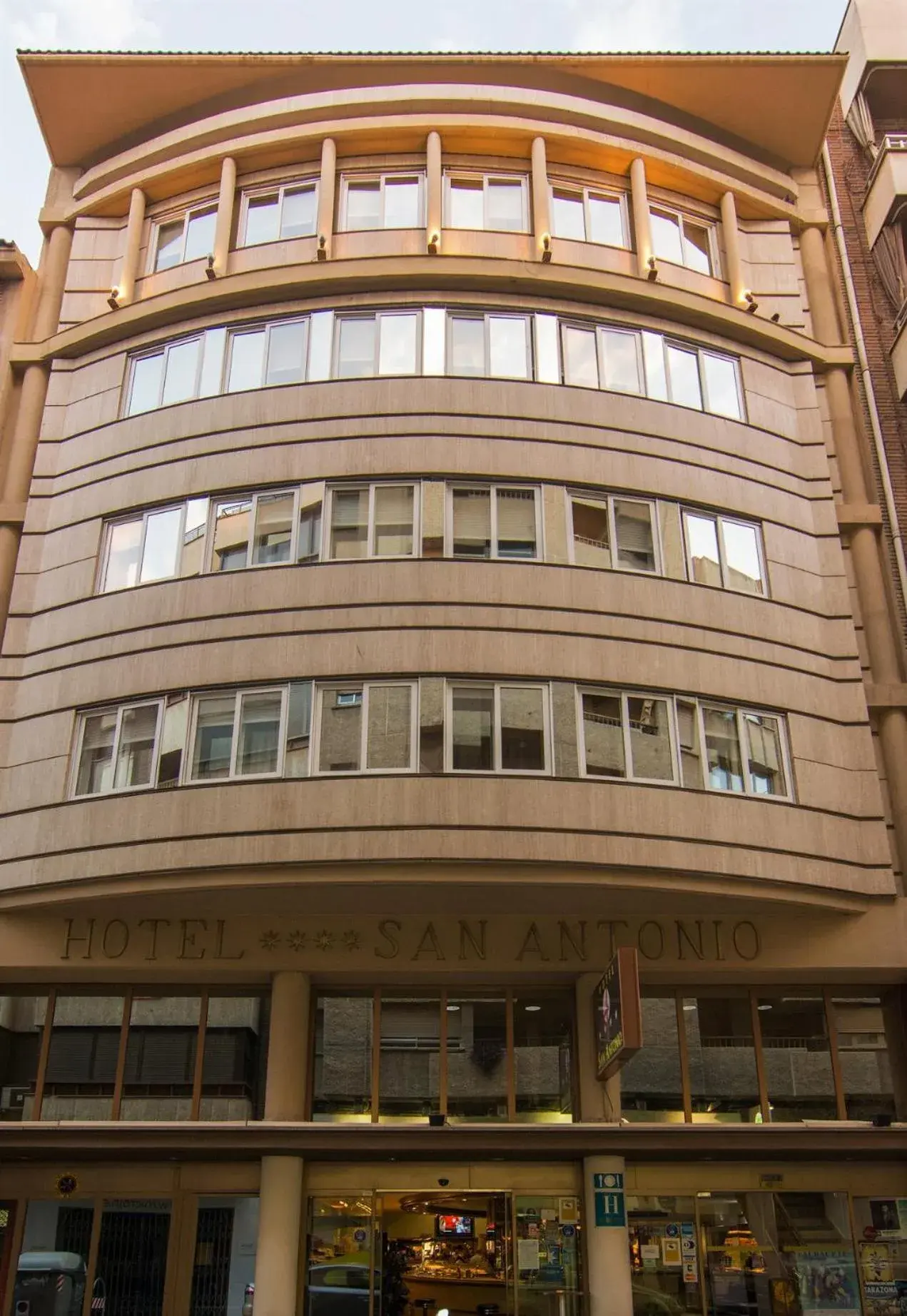 Property building in Hotel San Antonio Property building in Hotel San Antonio