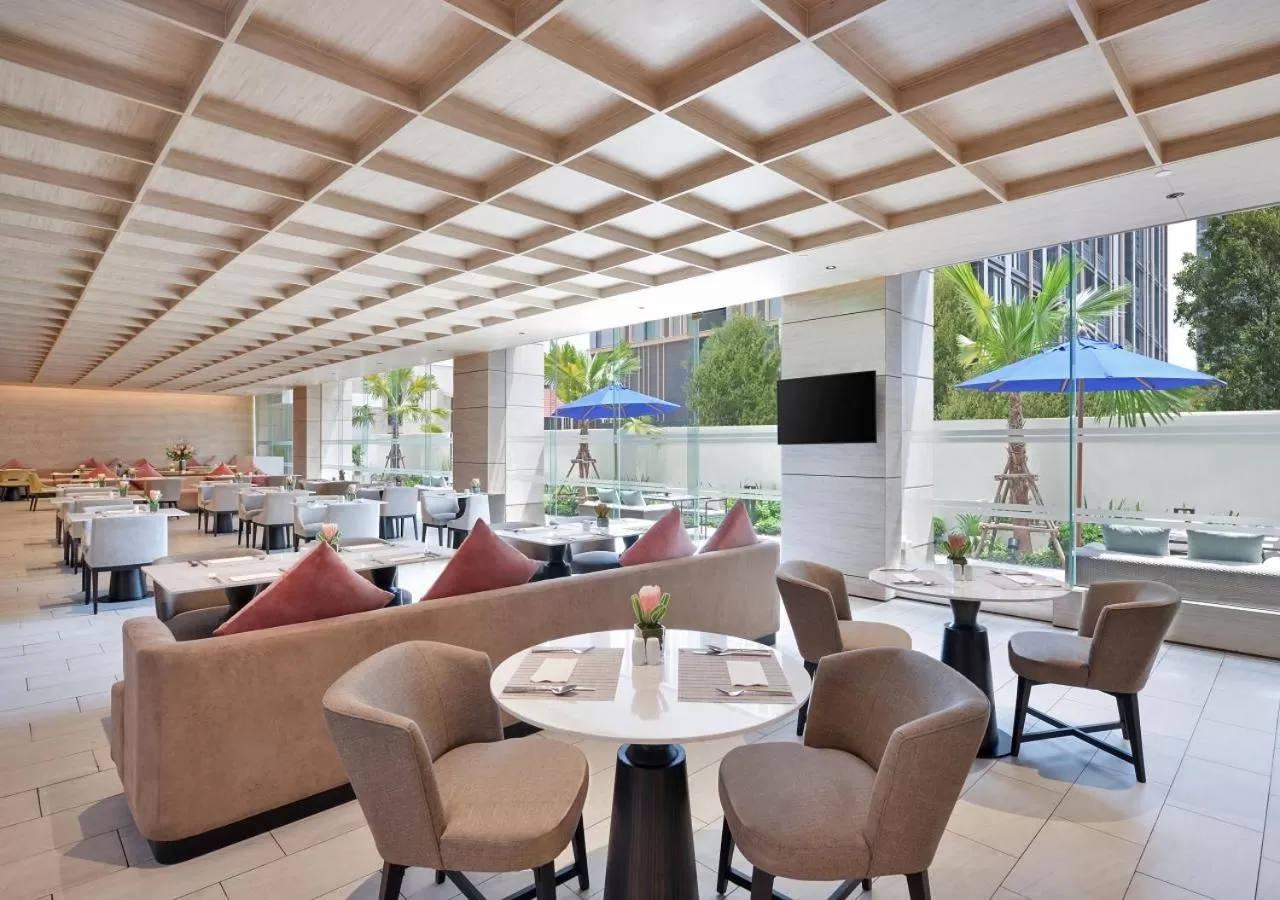 Restaurant/places to eat in Centre Point Sukhumvit 10