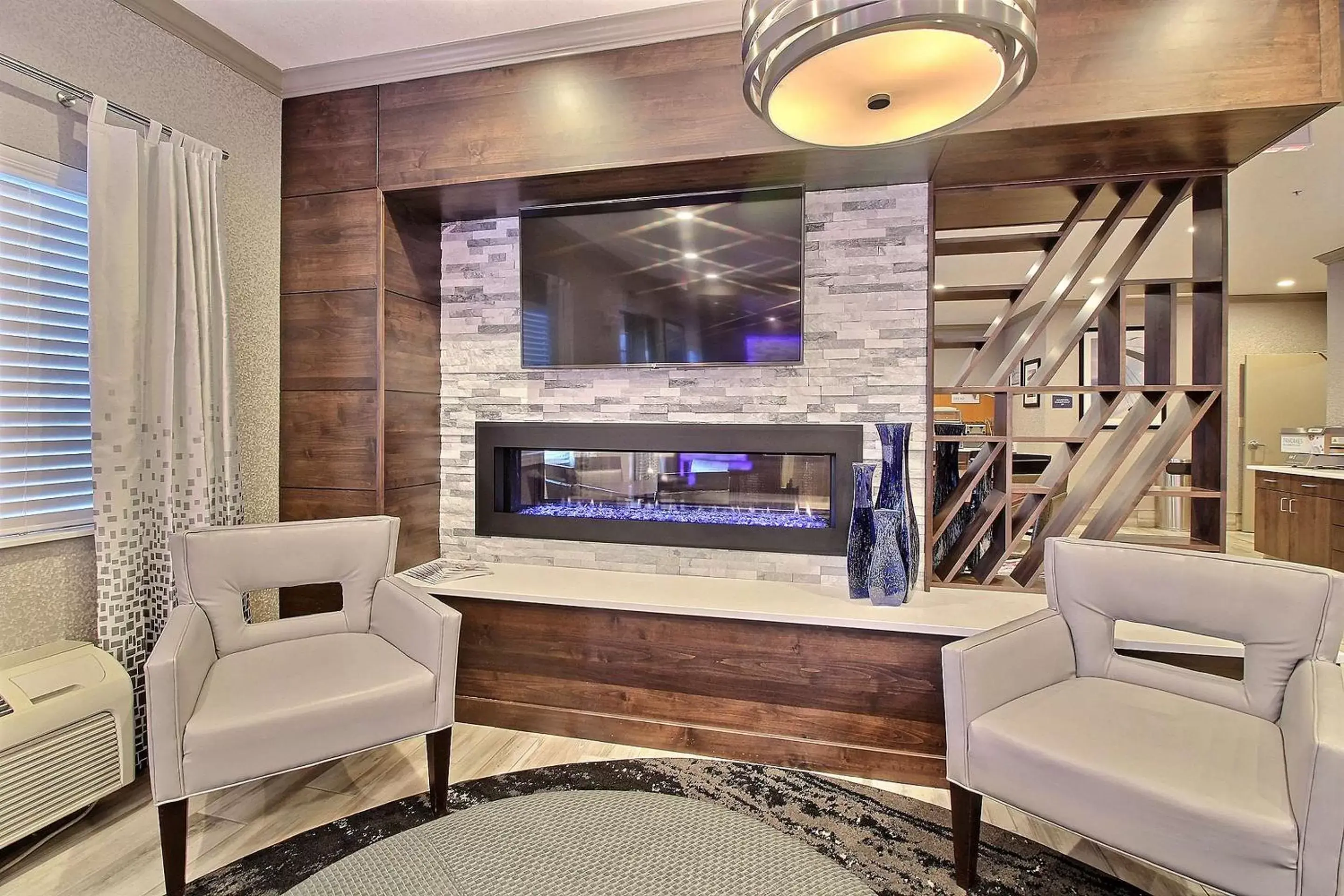 Lobby or reception, Seating Area in Best Western Greeley