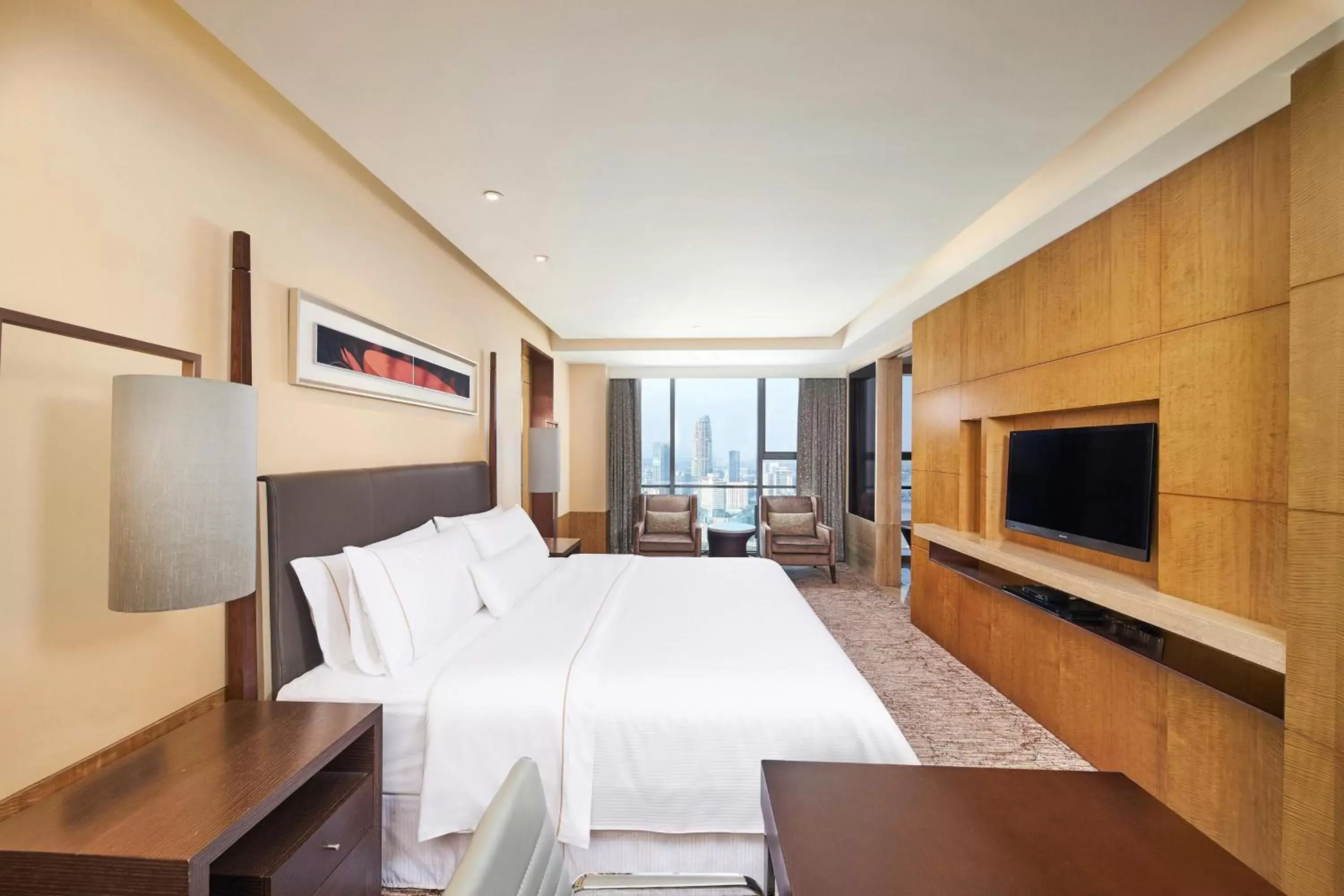 Bedroom, TV/Entertainment Center in The Westin Ningbo