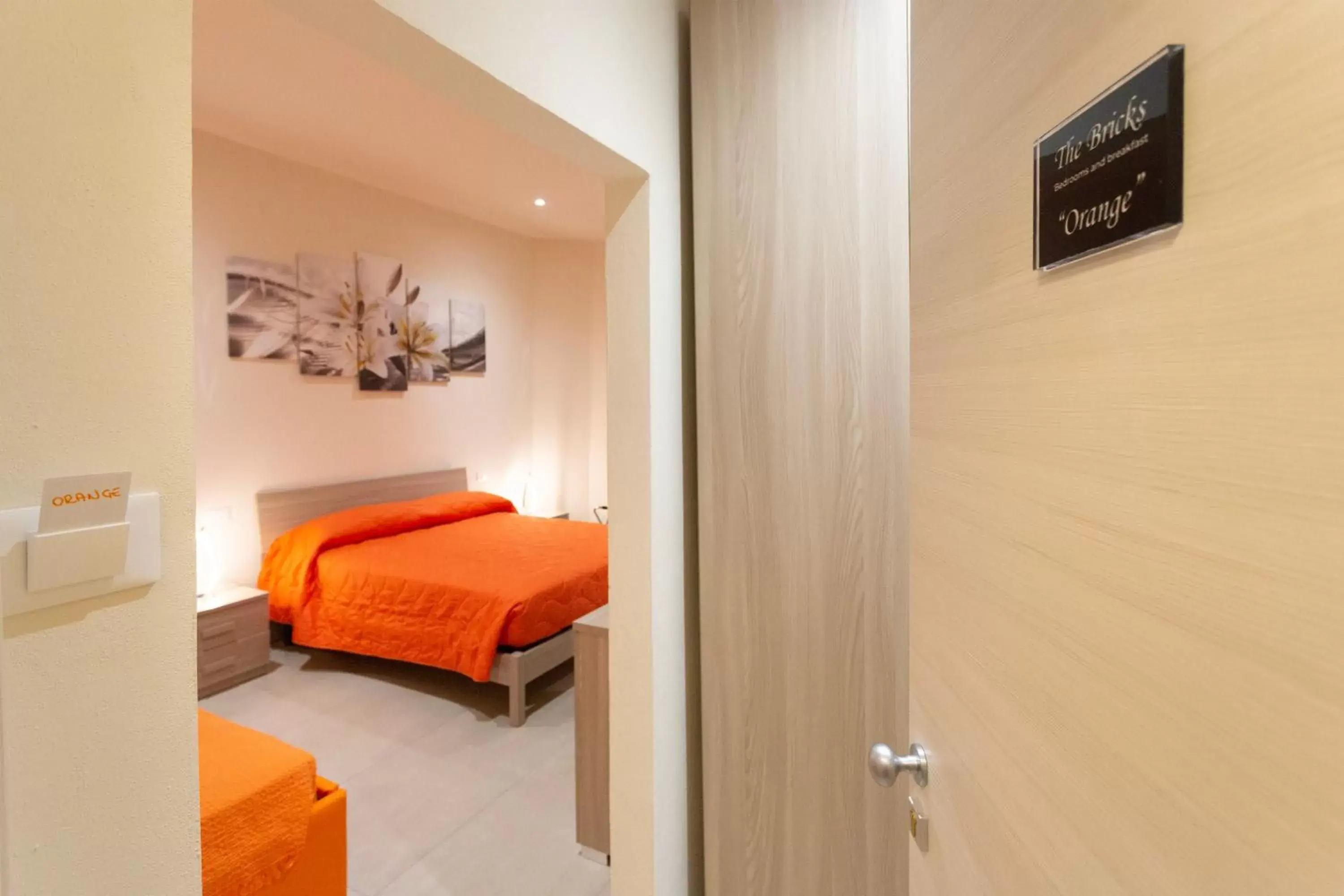 Triple Room with Private Bathroom in The Bricks B&B Triple Room with Private Bathroom in The Bricks B&B