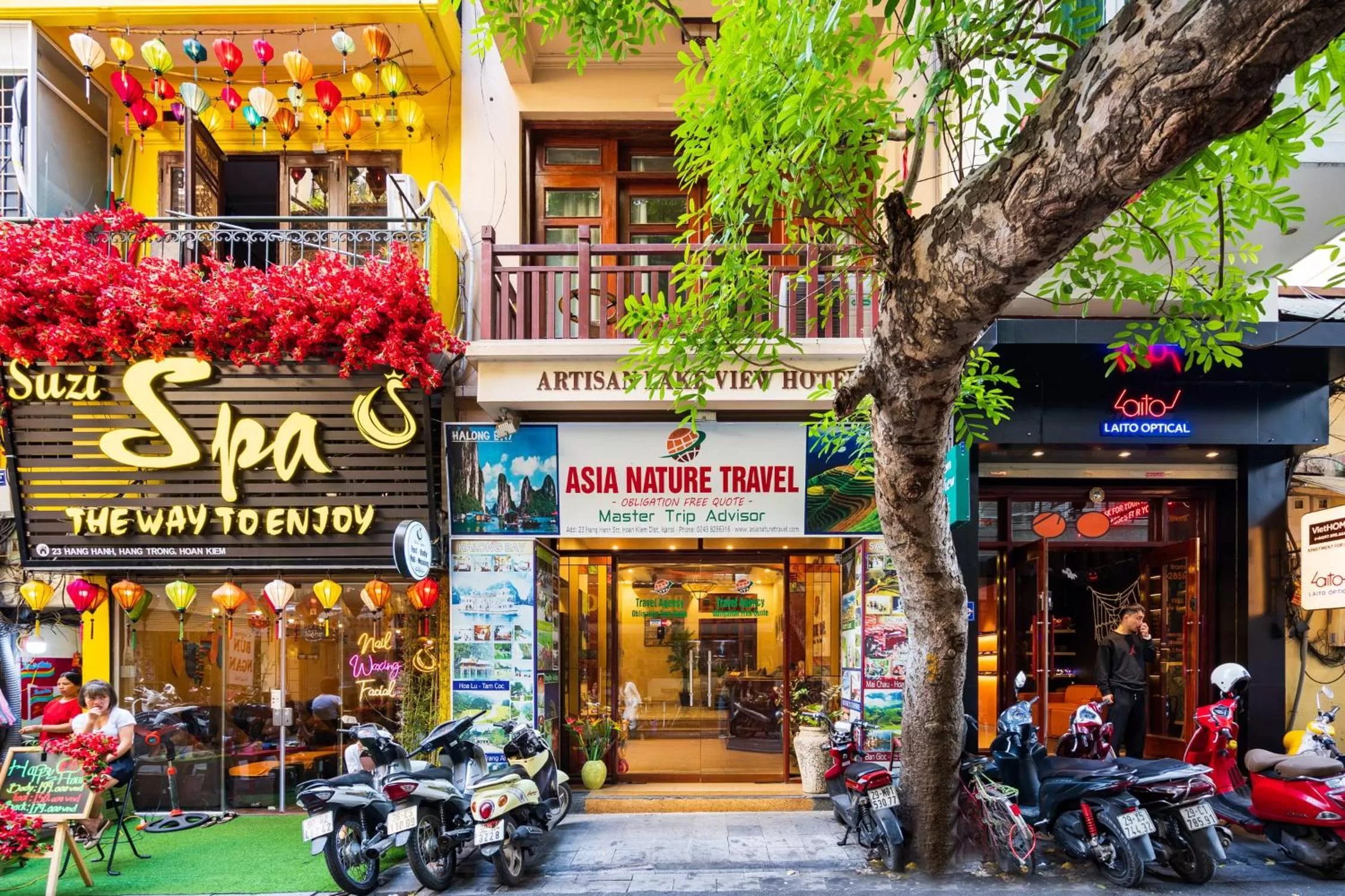 Property building in Artisan Lakeview Hotel