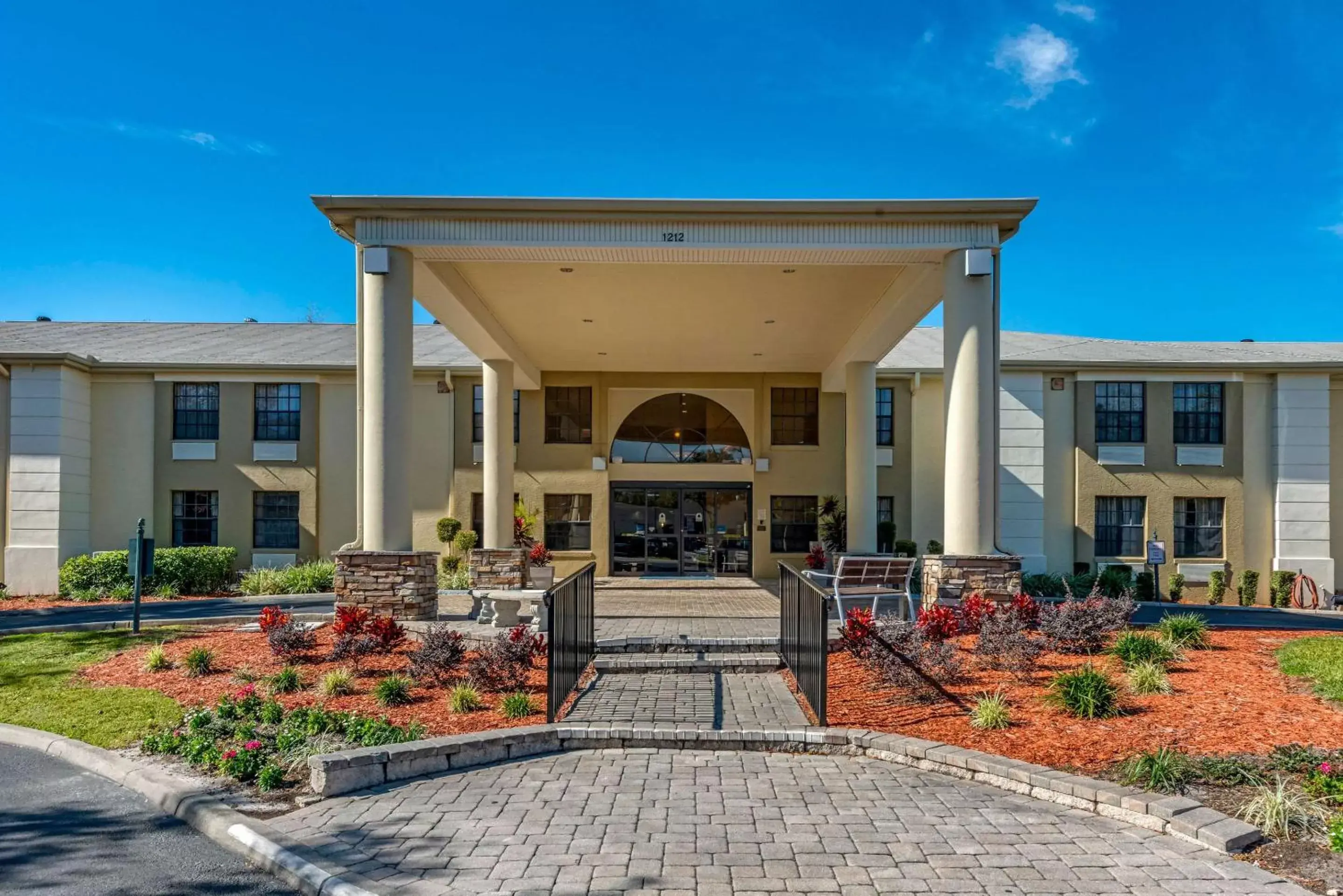 Property building in Comfort Inn Ocala Silver Springs