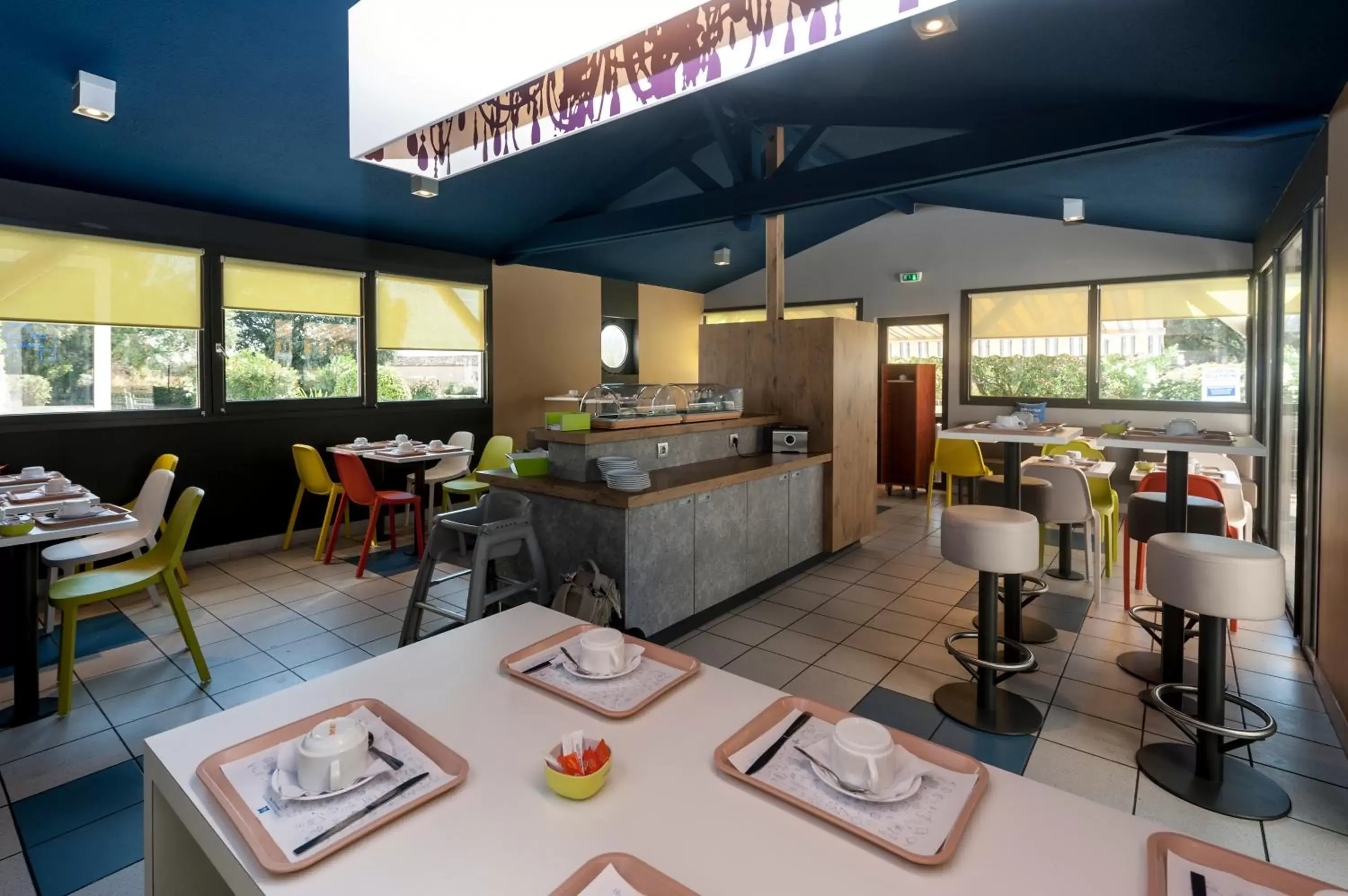 Restaurant/Places to Eat in ibis budget Nimes Marguerittes - A9