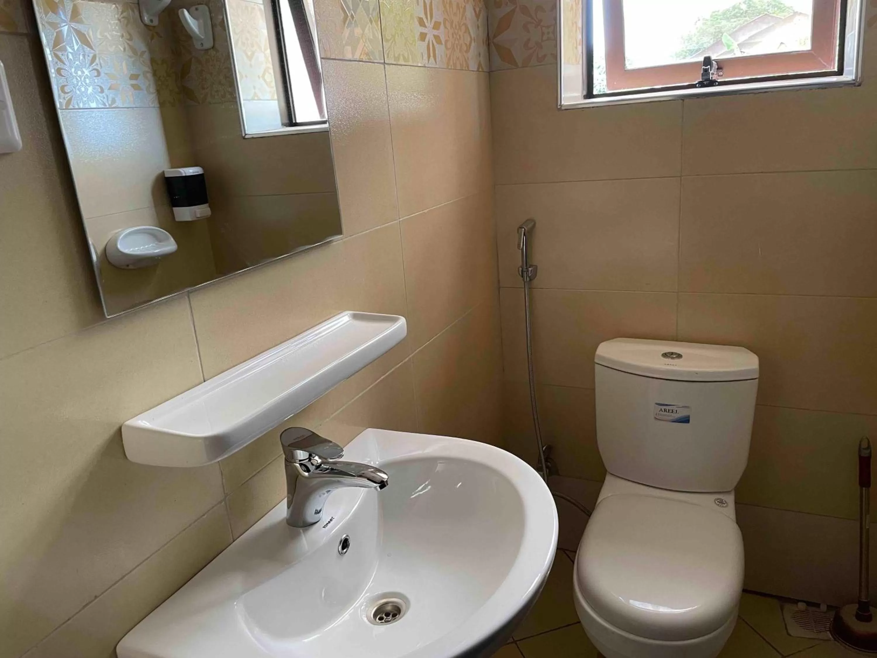 Bathroom in Jaffa Suites