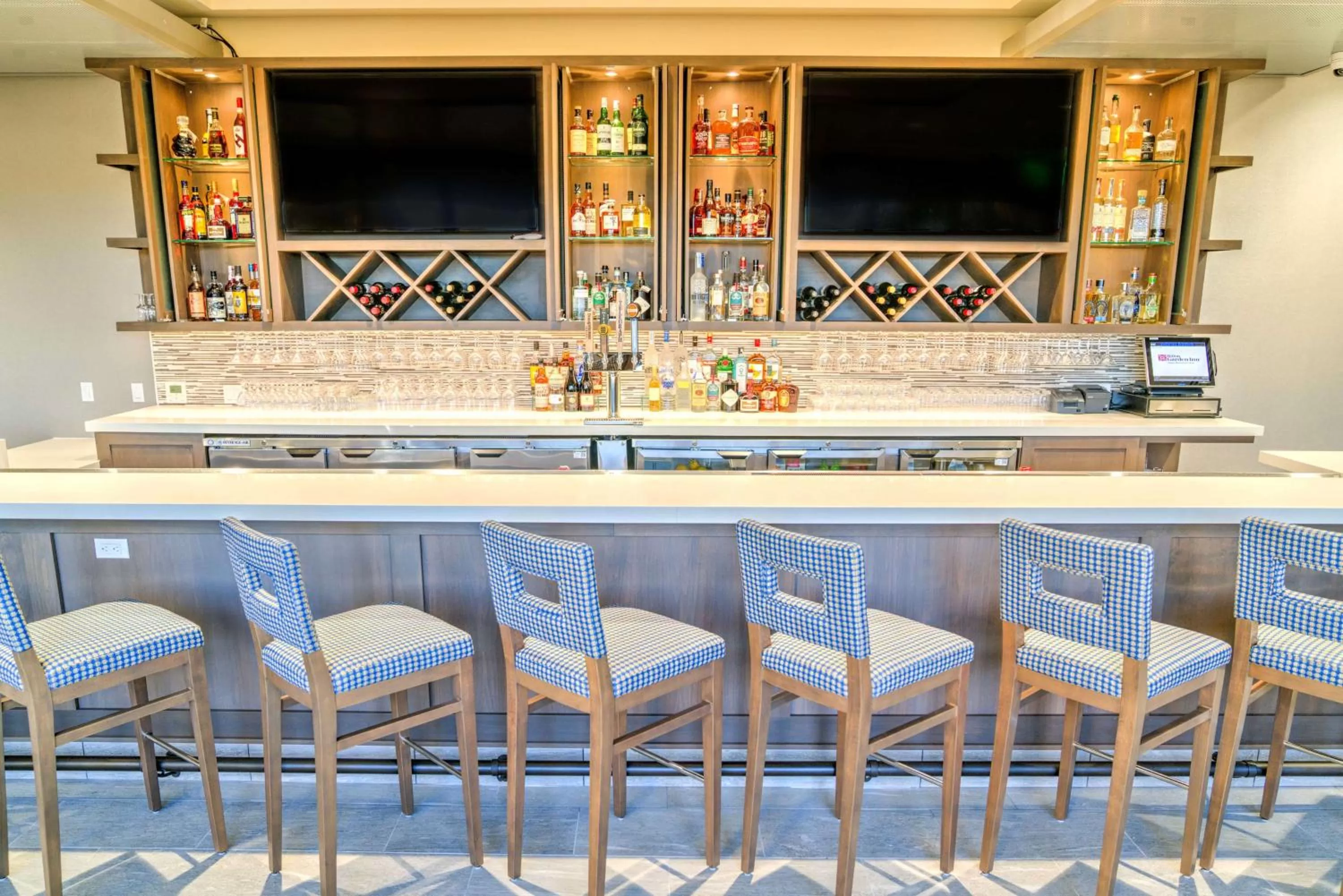 Lobby or reception in Hilton Garden Inn Santa Barbara/Goleta