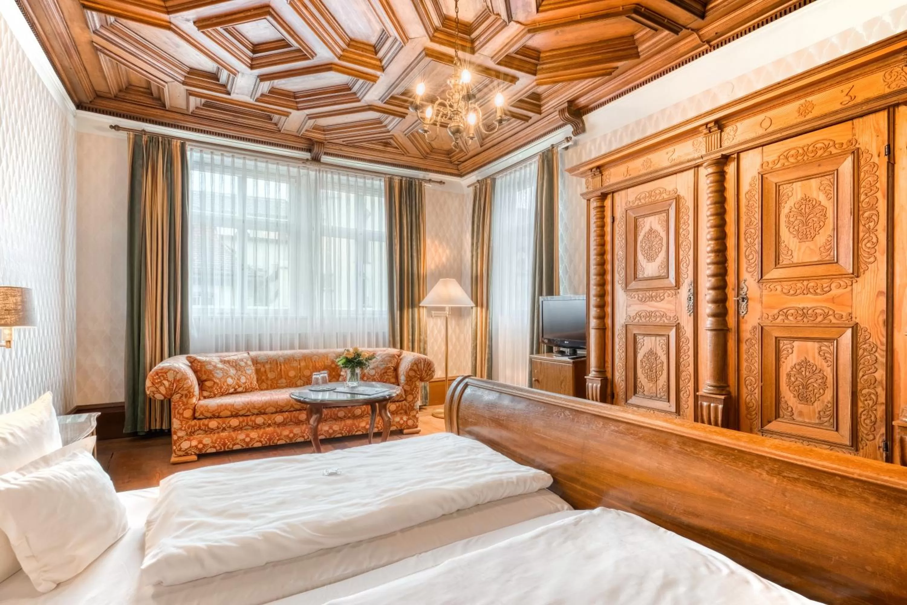 Photo of the whole room, Bed in Hotel Eisenhut