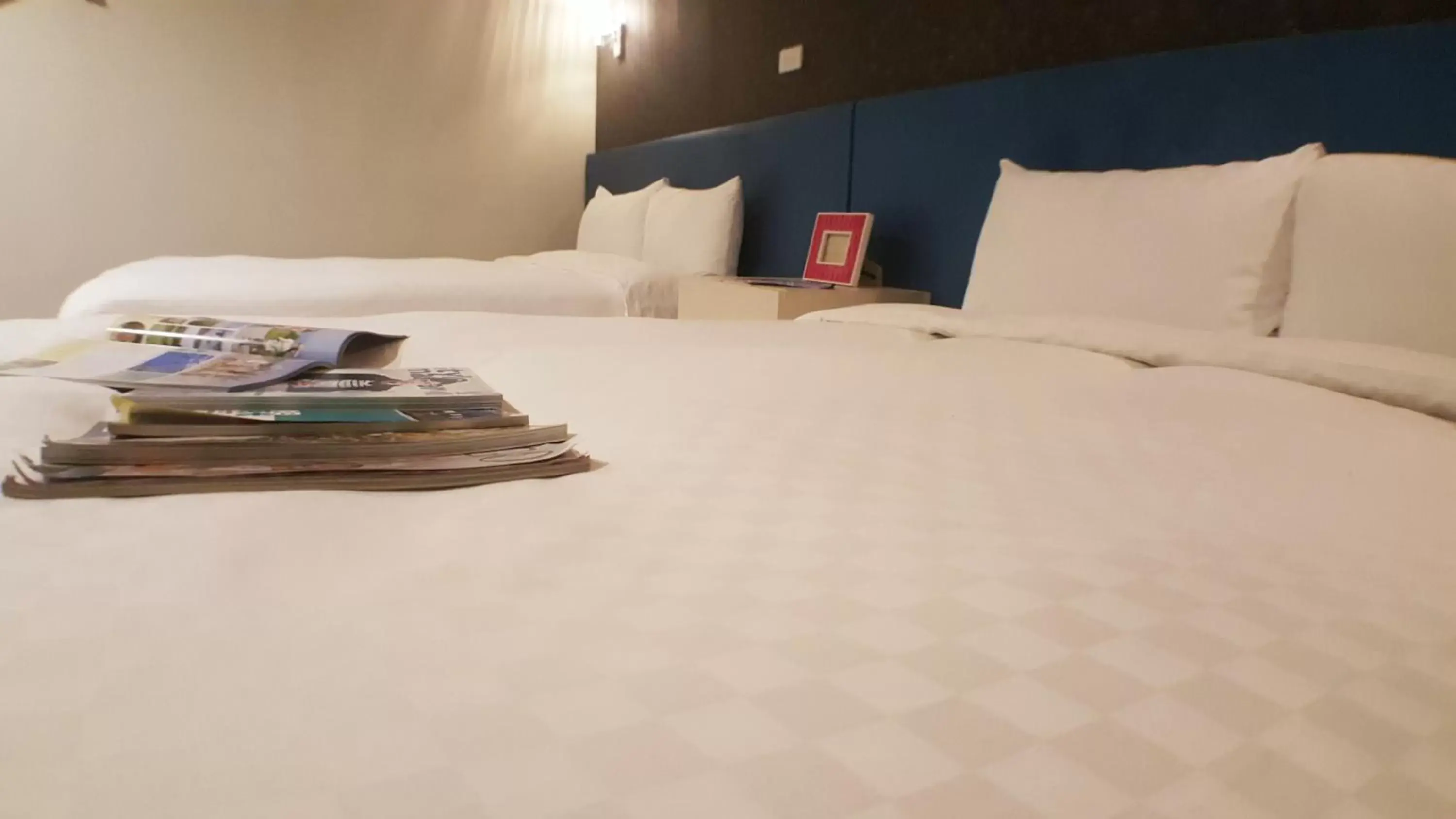 bunk bed, Bed in Walker Hotel - Zhengyi