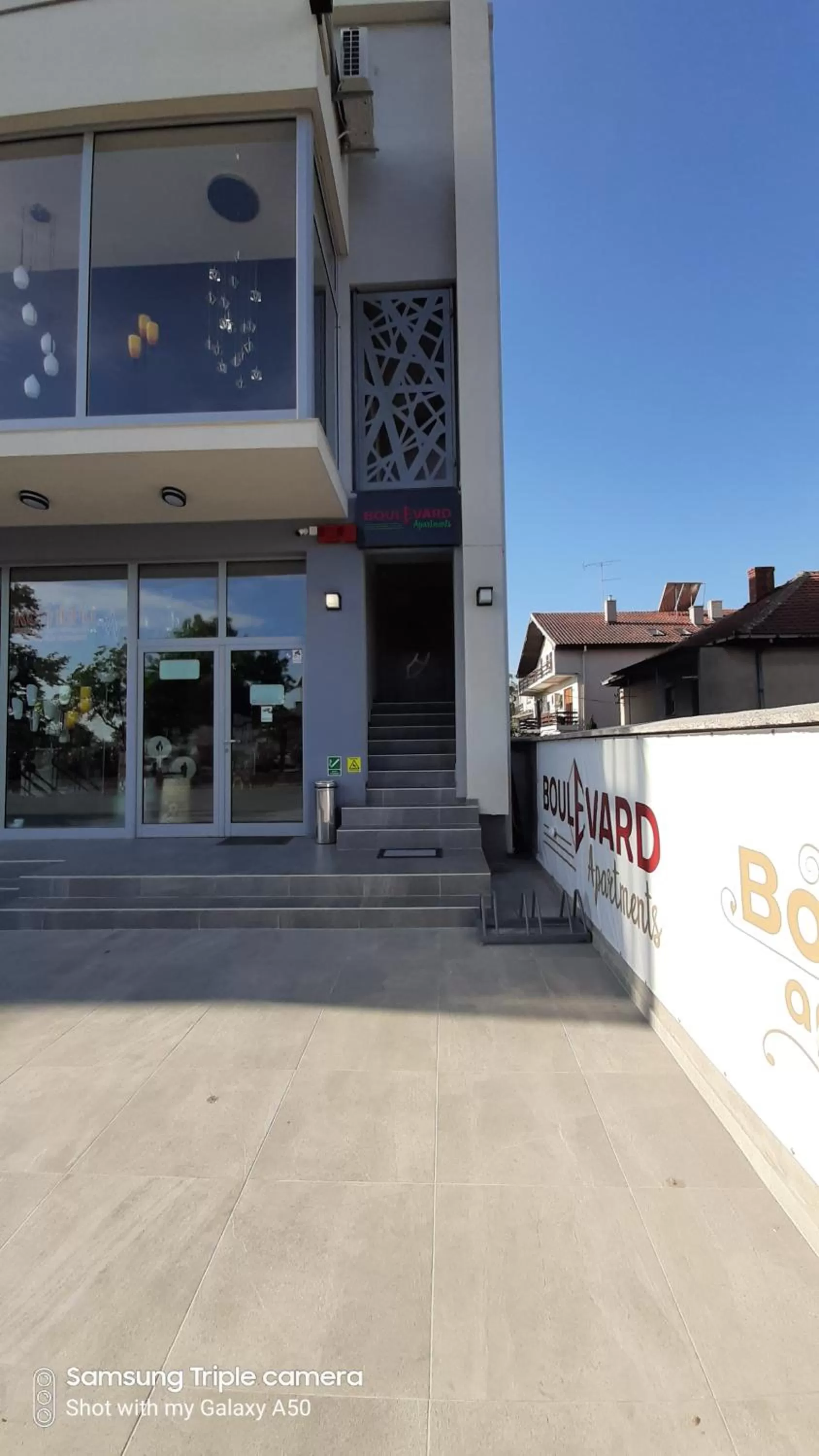 Property building in Boulevard Apartments