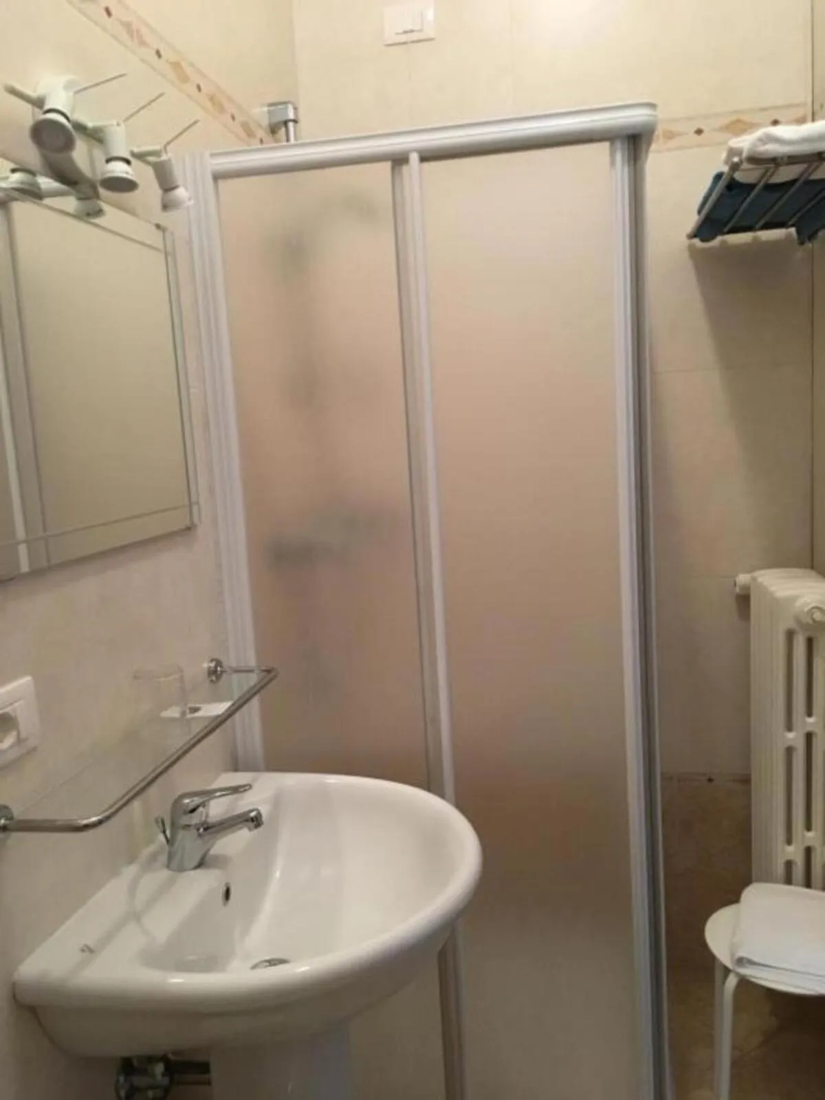 Bathroom in Hotel Centrale