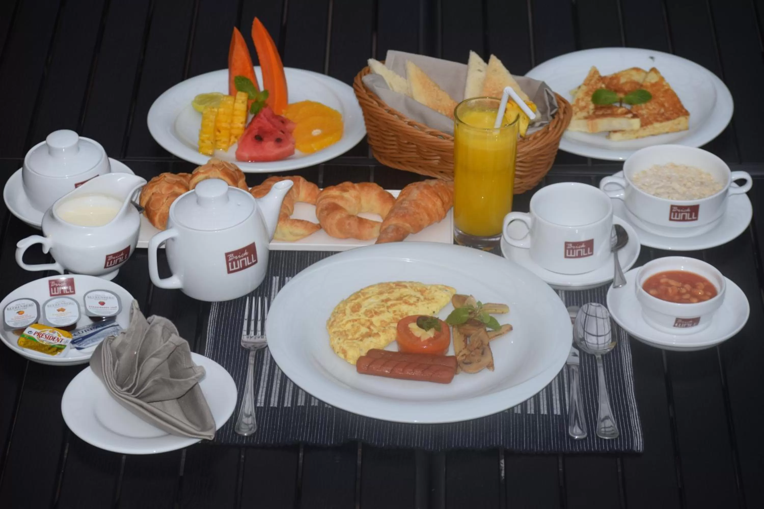 Breakfast in Olinia Airport Hotel