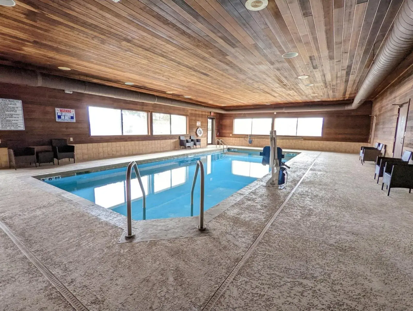 Swimming Pool in Cobblestone Inn & Suites - Merrill