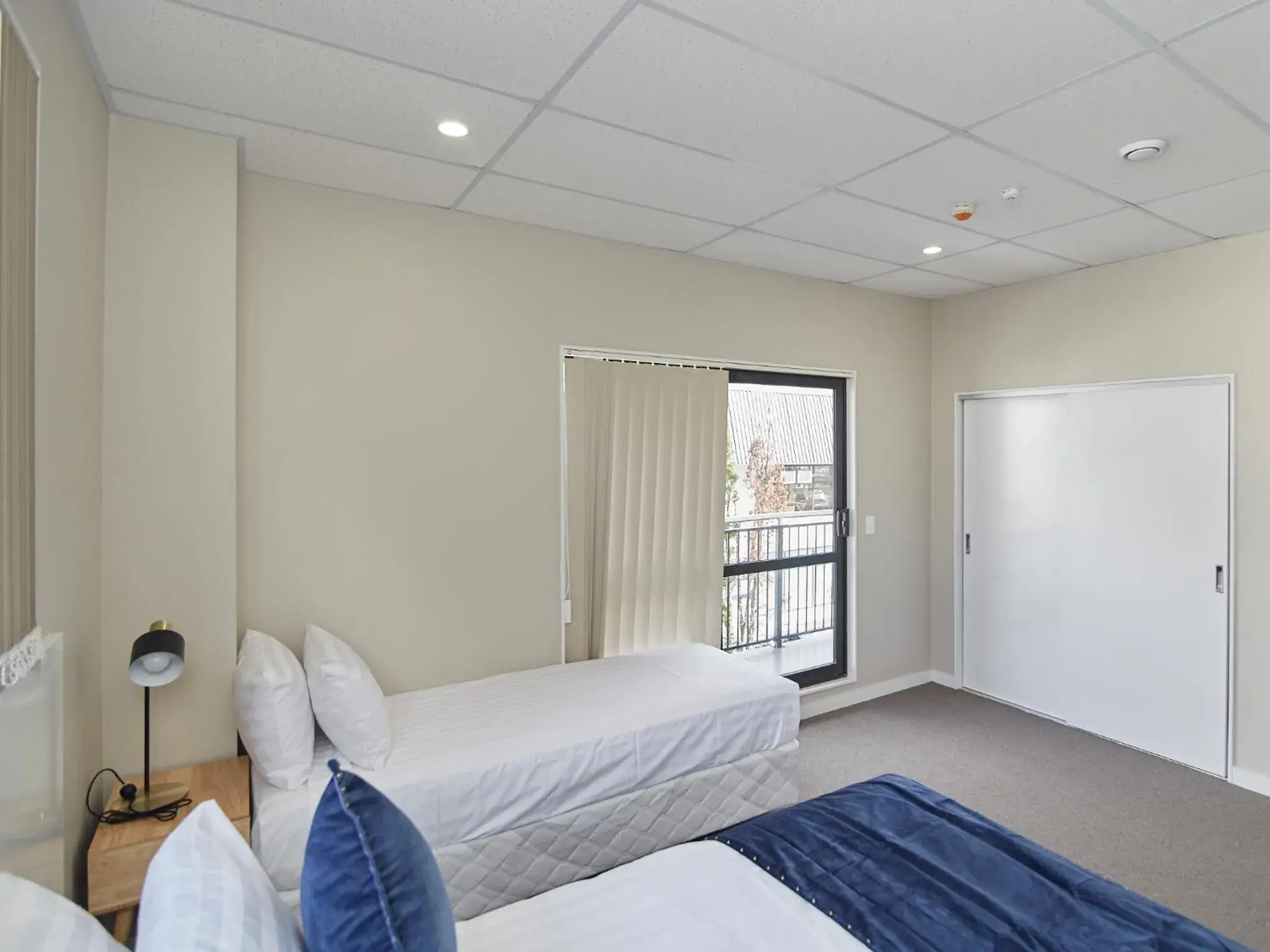 Bedroom, Bed in Three Palms Lodge