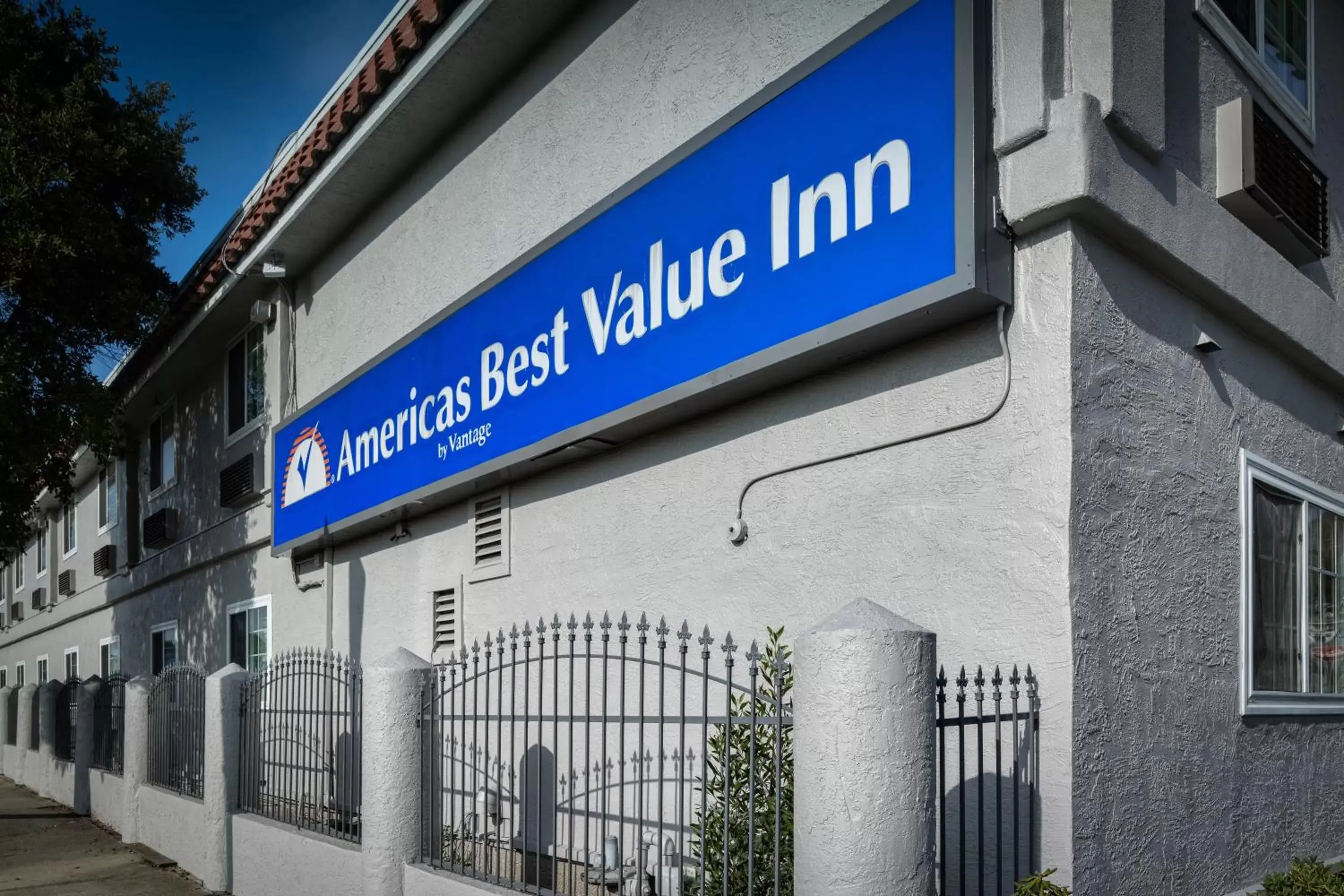 Day, Property Building in Americas Best Value Inn Richmond