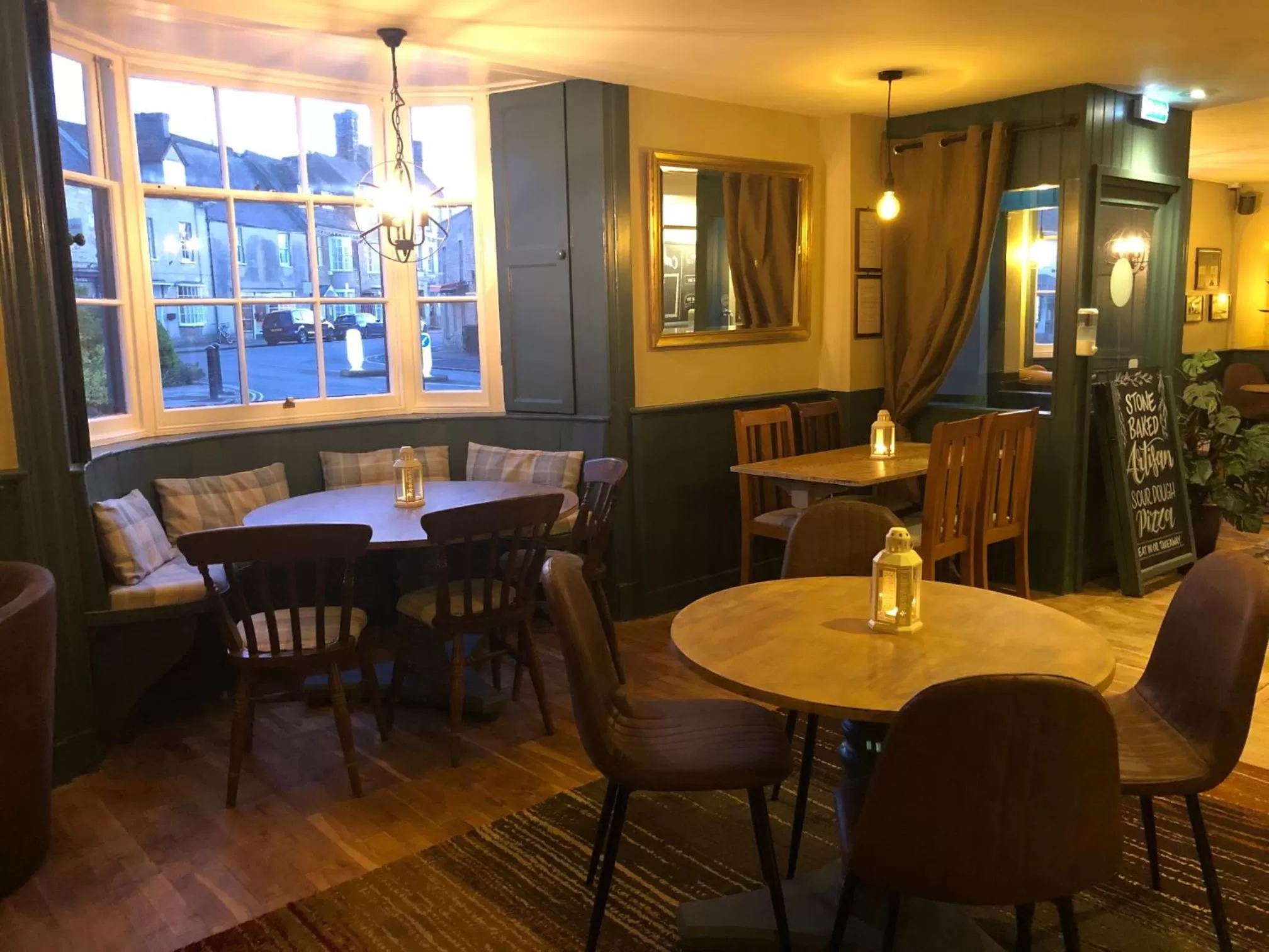 Dining area in The Punchbowl Inn
