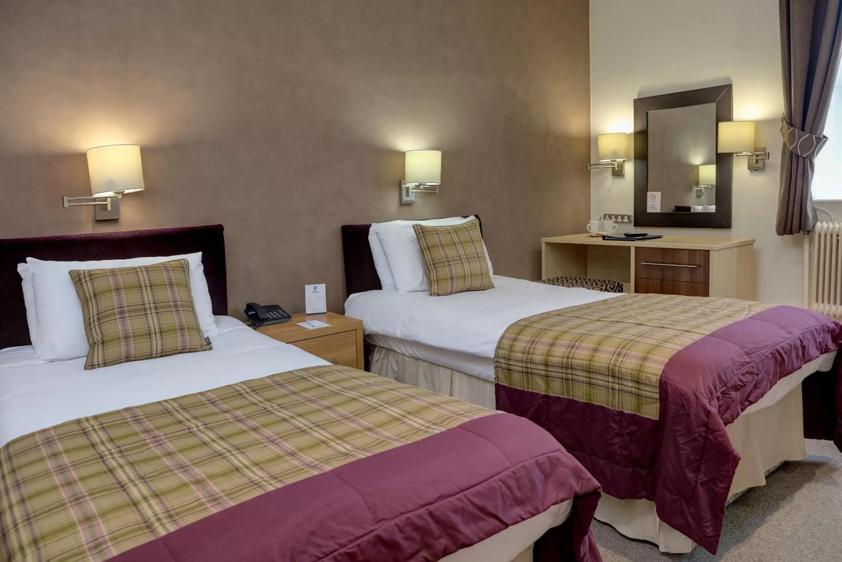 Bed in Best Western Walworth Castle Hotel