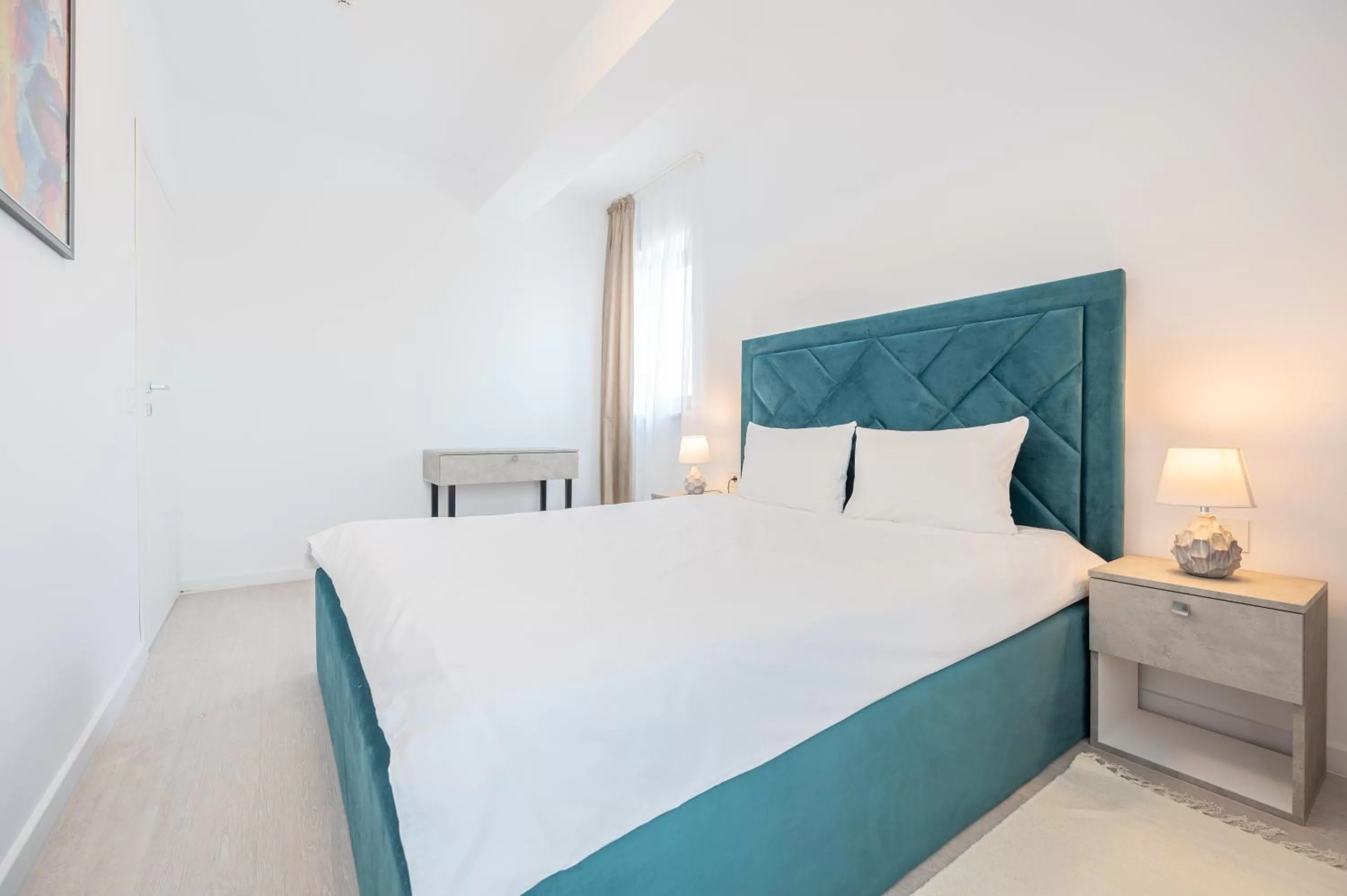 Bed in Prima by the River