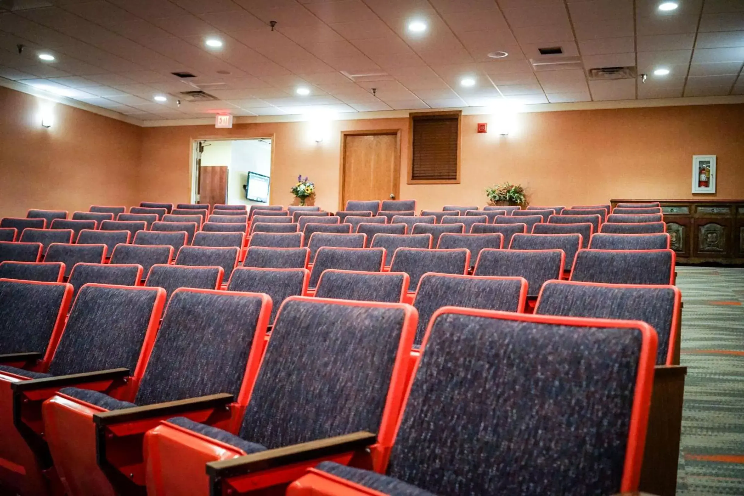 Business facilities in Best Western Plus Dubuque Hotel and Conference Center