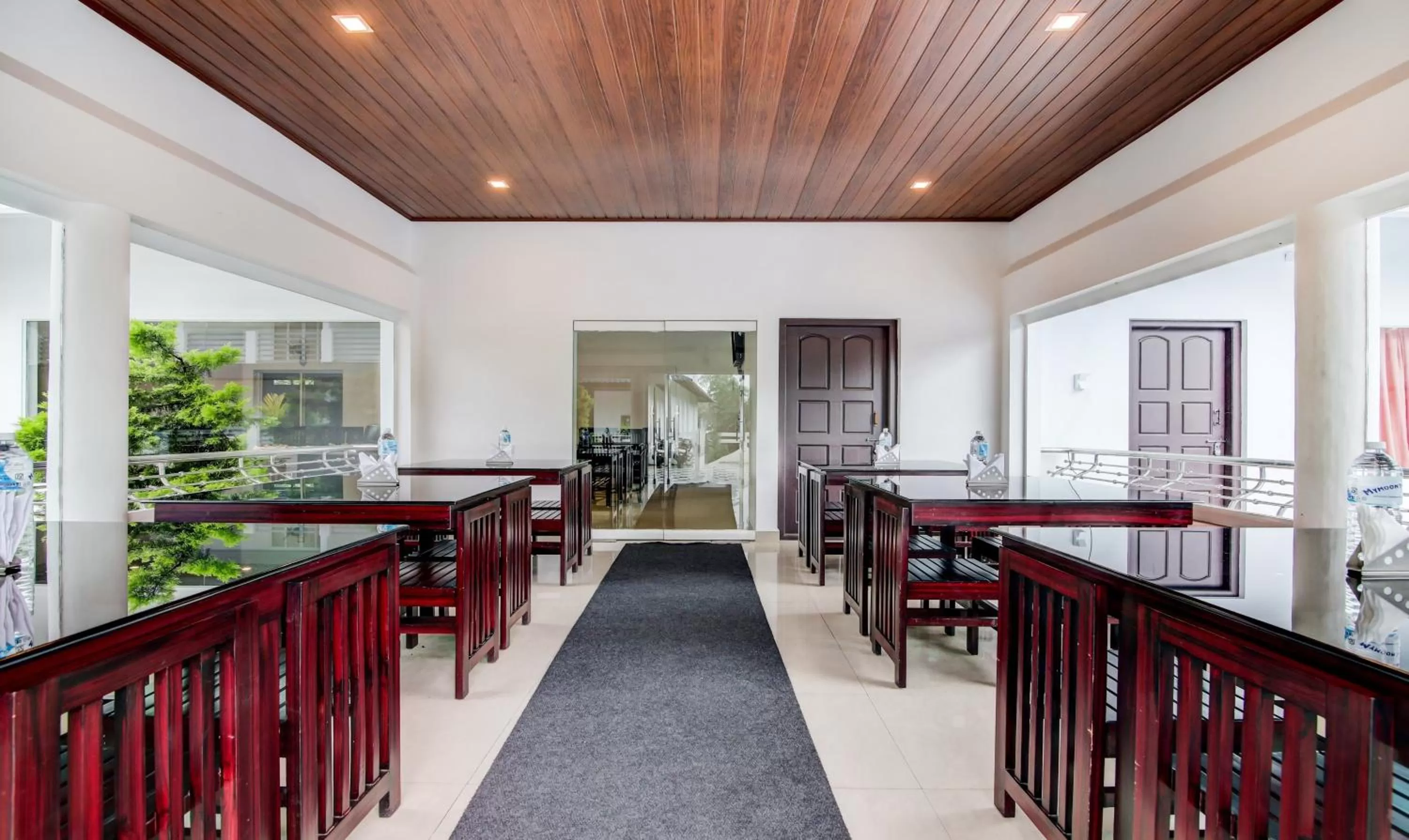 Restaurant/places to eat in Misty Garden Resort and SPA