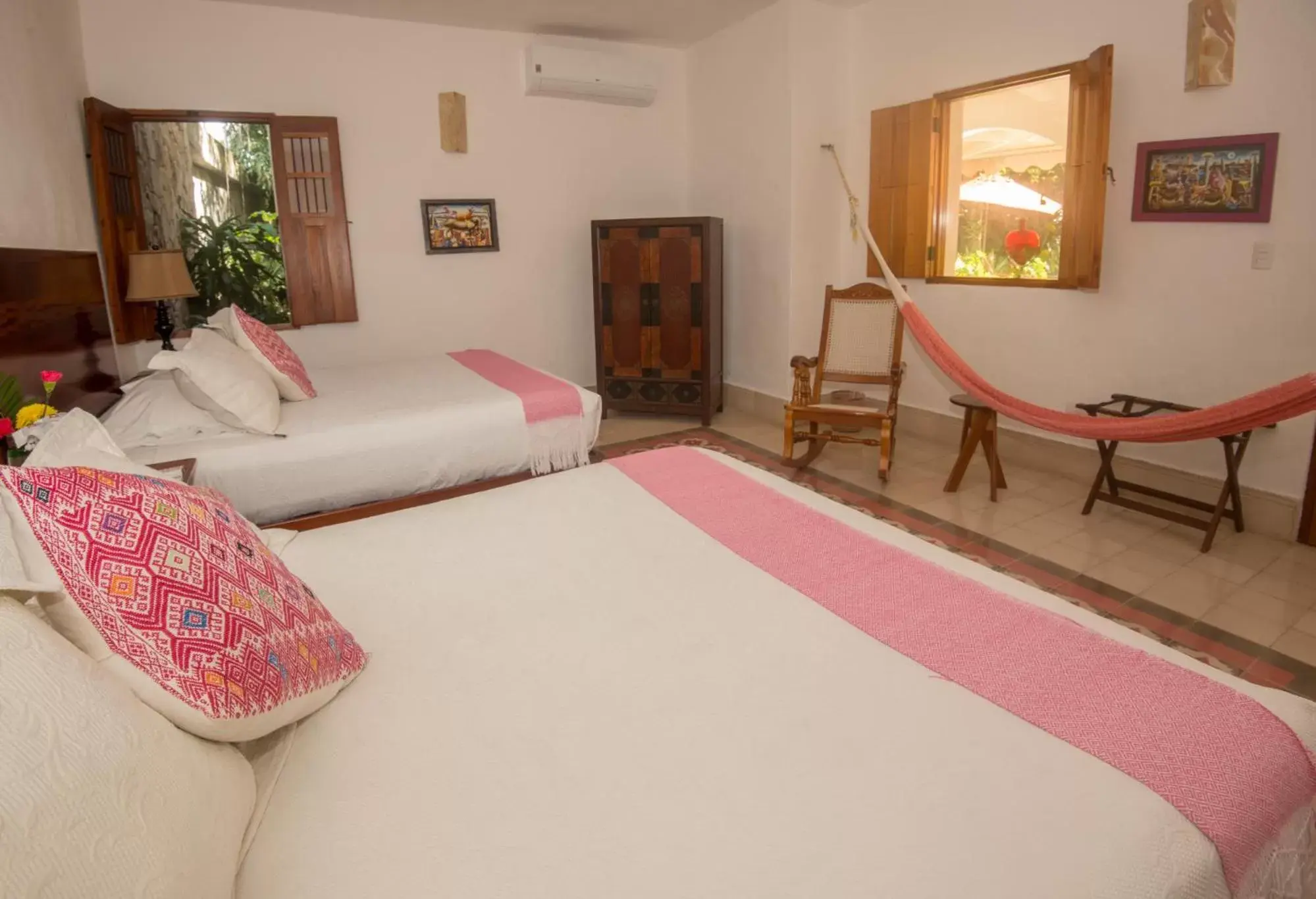 Photo of the whole room, Bed in Hotel Posada San Juan