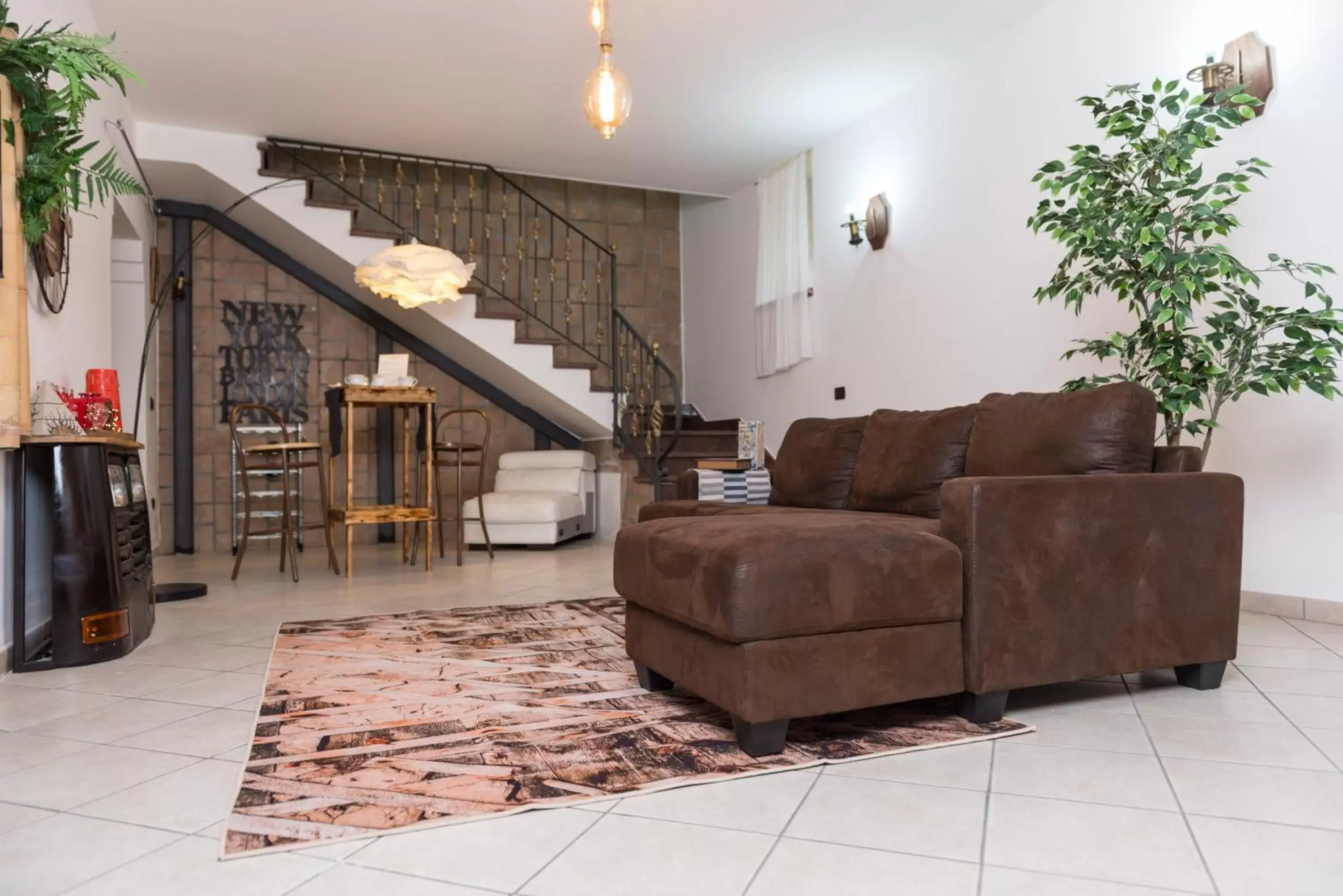 Living room, Seating Area in loft style taverna