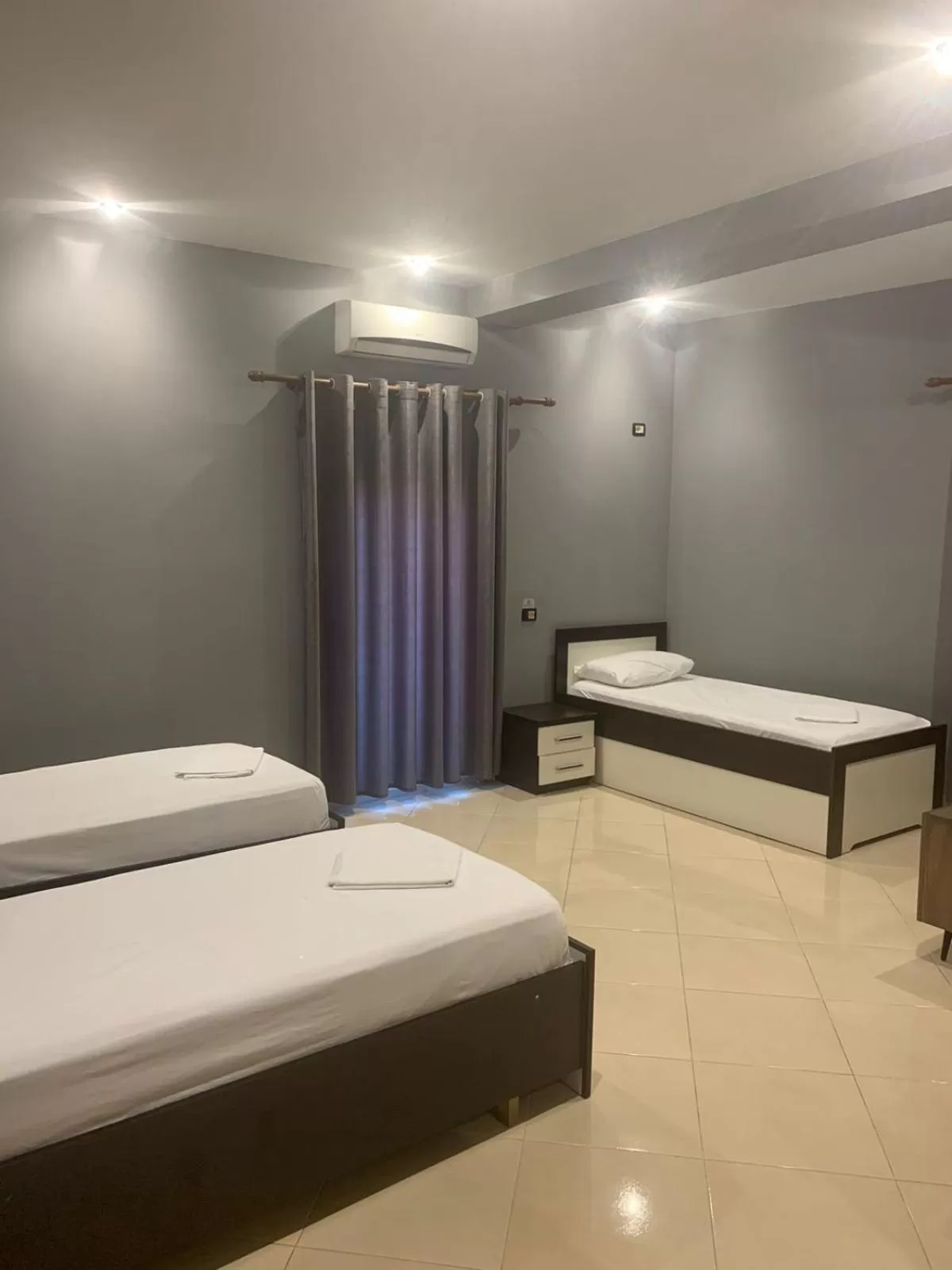 Bed in Hotel Kaloshi