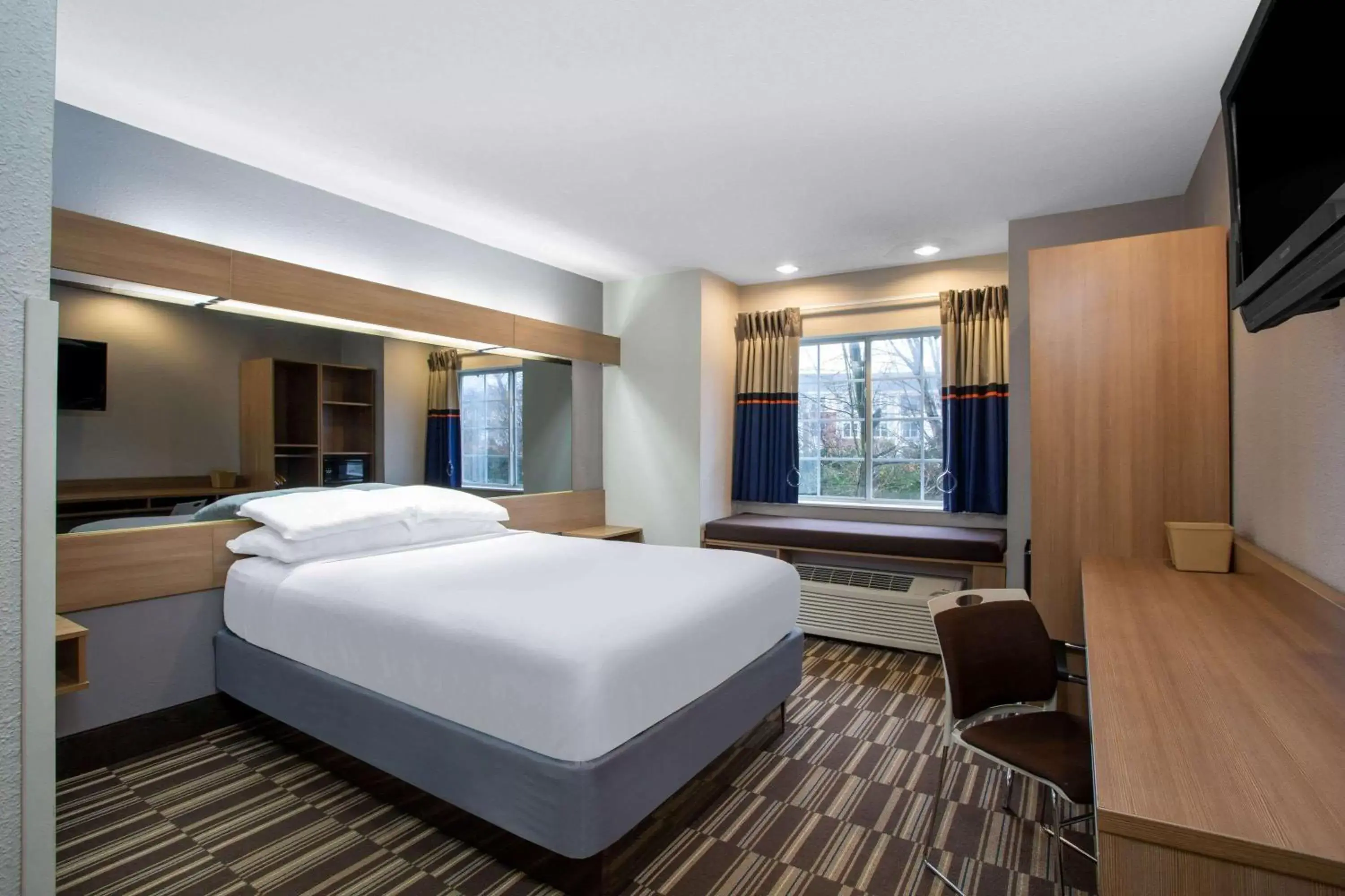 Photo of the whole room in Microtel Inn & Suites by Wyndham Matthews/Charlotte