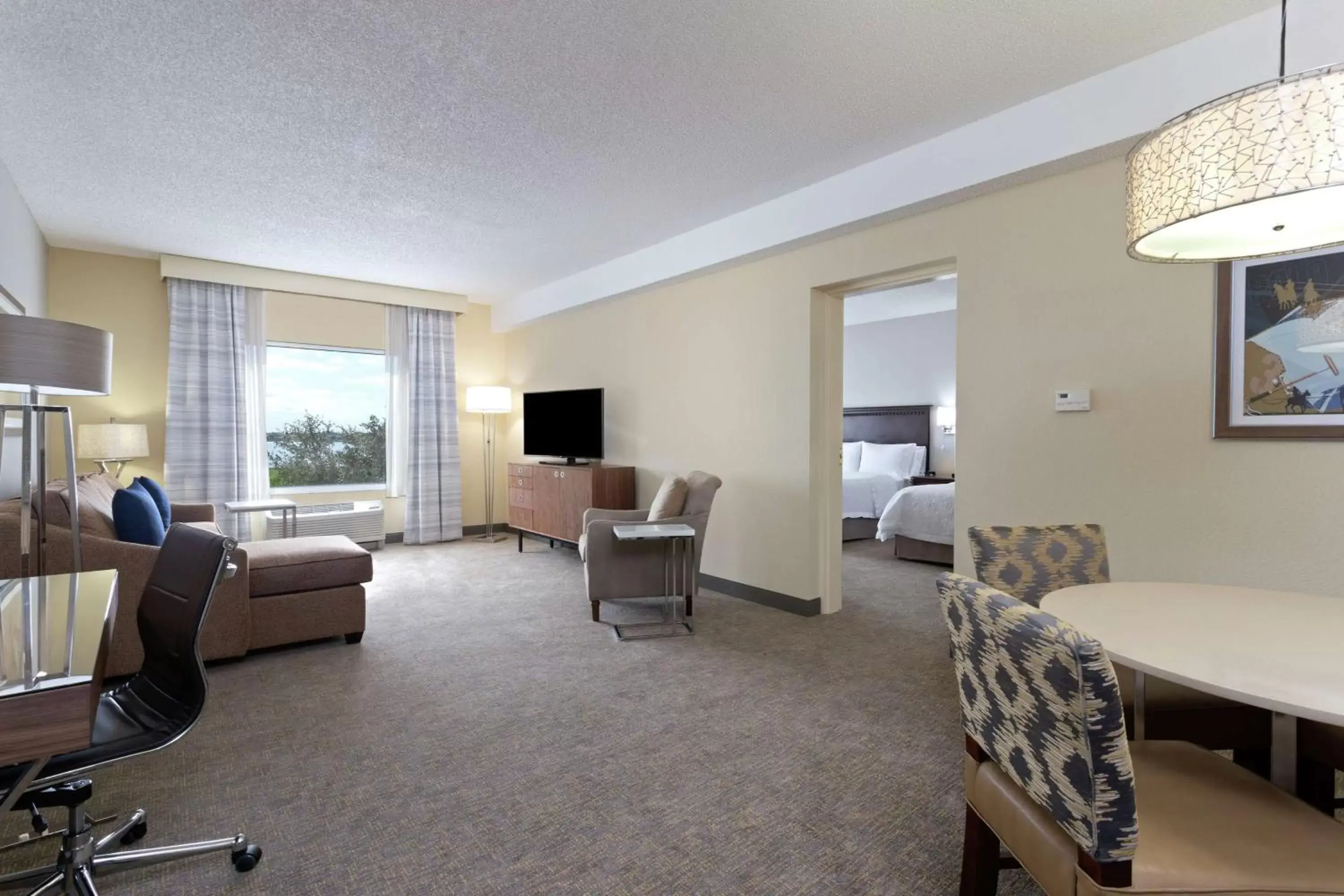 Bedroom, Seating Area in Hampton Inn & Suites Wellington