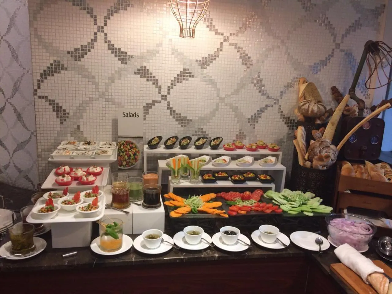 Restaurant/places to eat in Fortune Park Sishmo, Bhubaneswar - Member ITC Hotels' Group