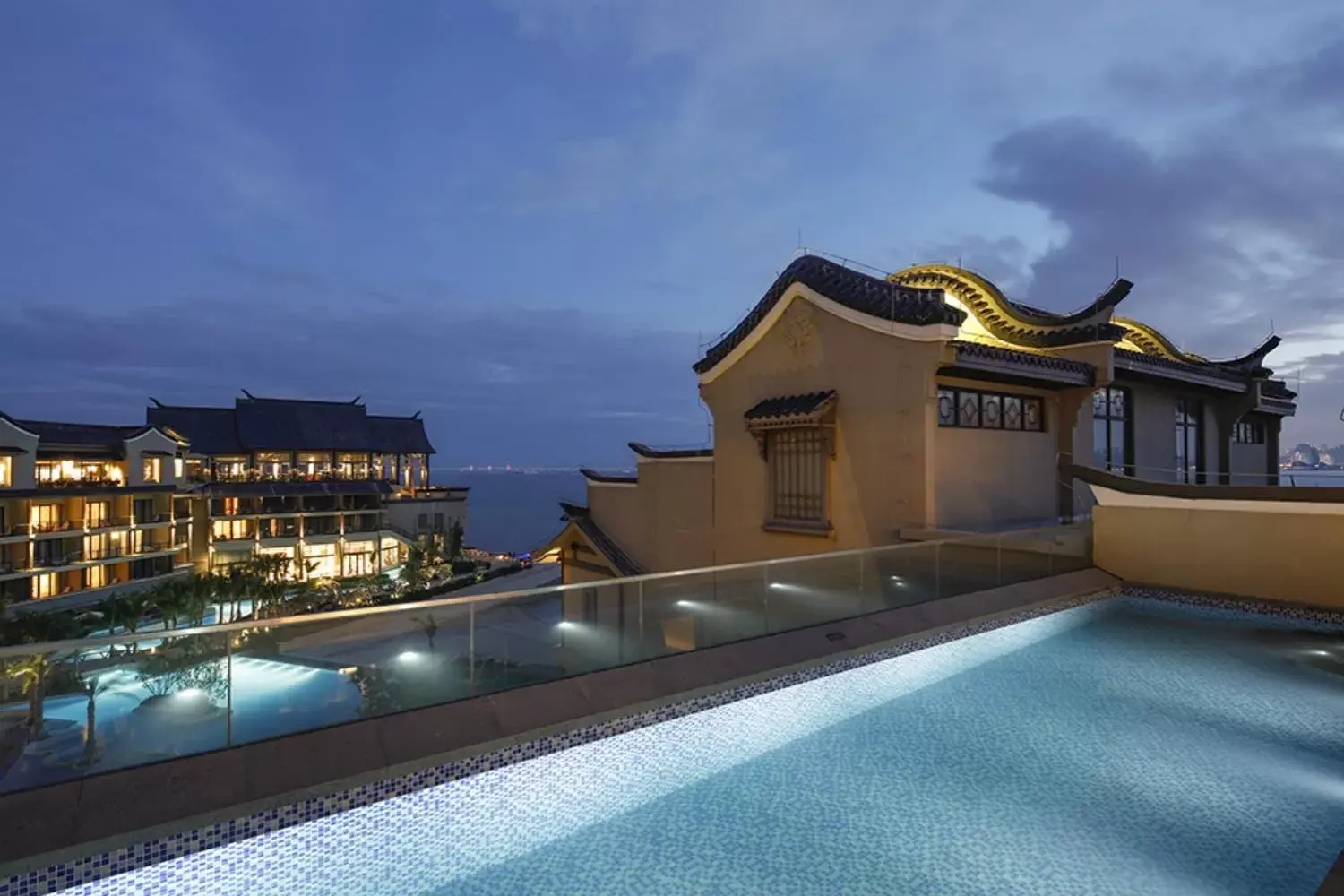 Swimming pool, Property Building in Angsana Zhuhai Phoenix Bay