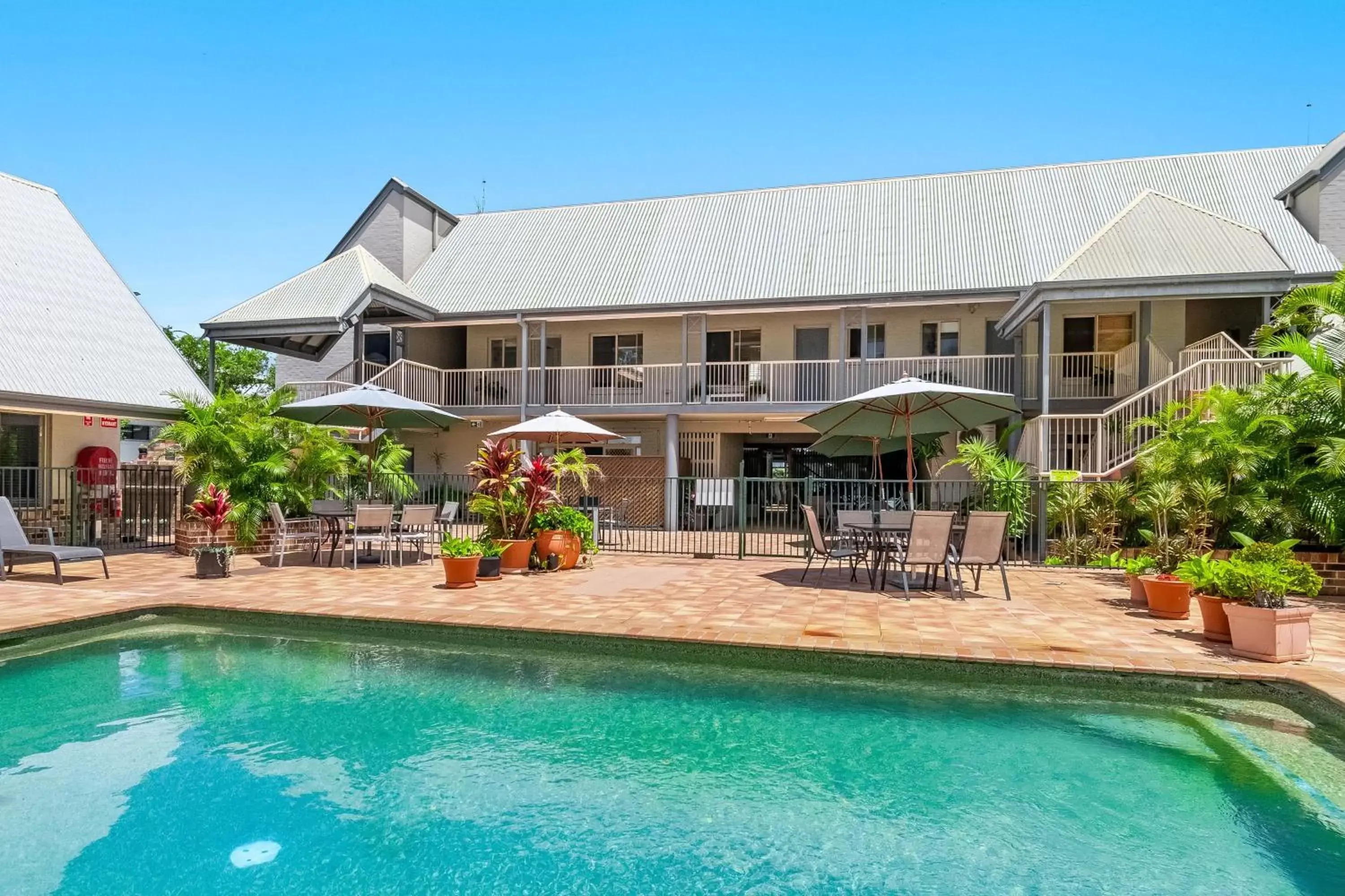 Property Building in Byron Central Apartments