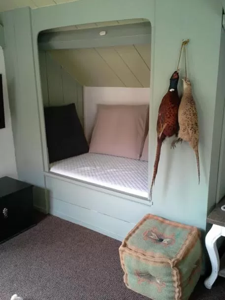 Bed, Bunk Bed in B&B en SPA Landgoed Matanze