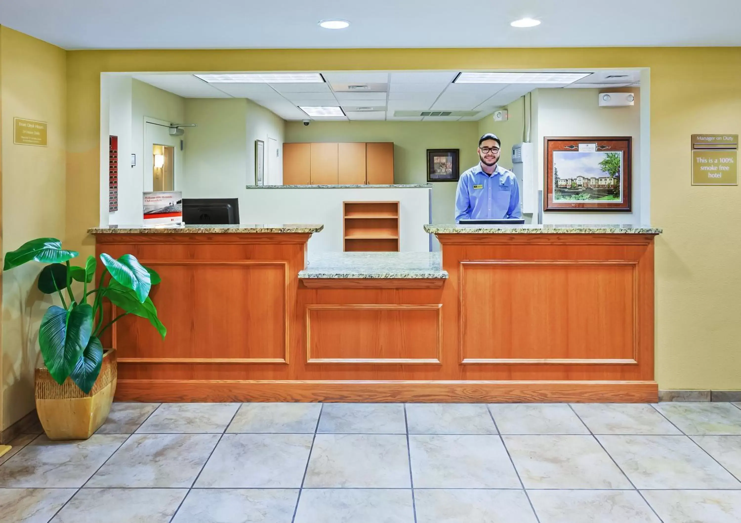 Property building, Lobby/Reception in Candlewood Suites El Paso, an IHG Hotel