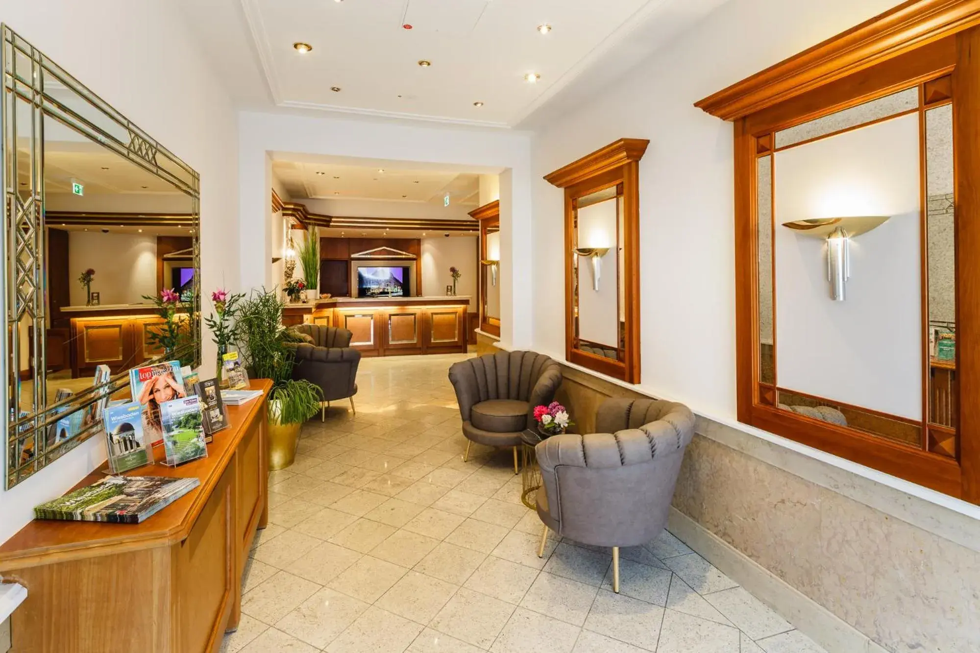 Lobby or reception in Star-Apart Hansa Hotel