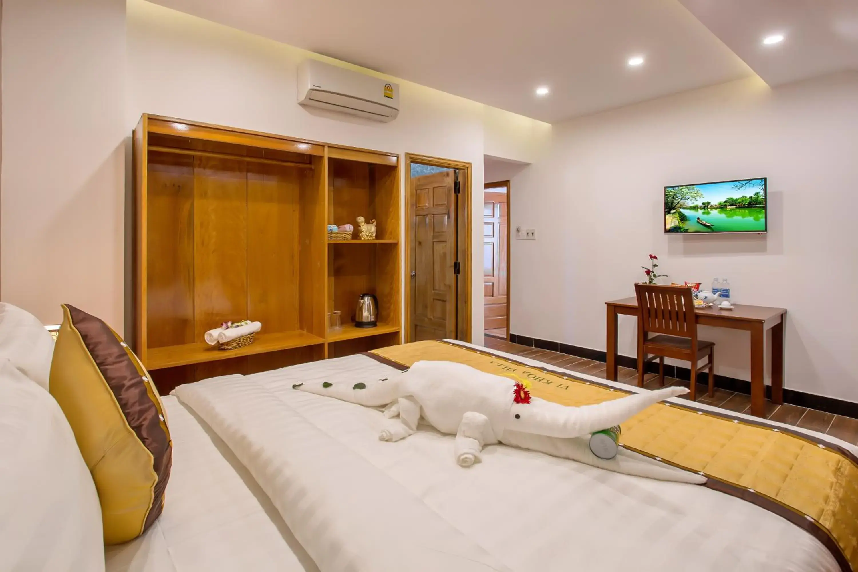Bedroom, Bed in Hoi An Vi Khoa Villa Bedroom, Bed in Hoi An Vi Khoa Villa