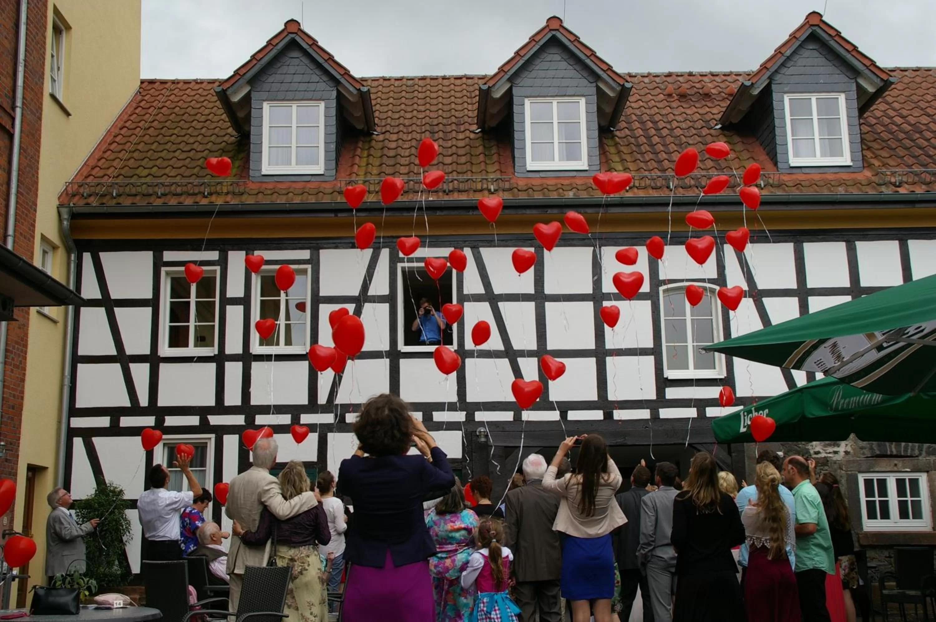 group of guests in Hotel Mühlenhof Lollar
