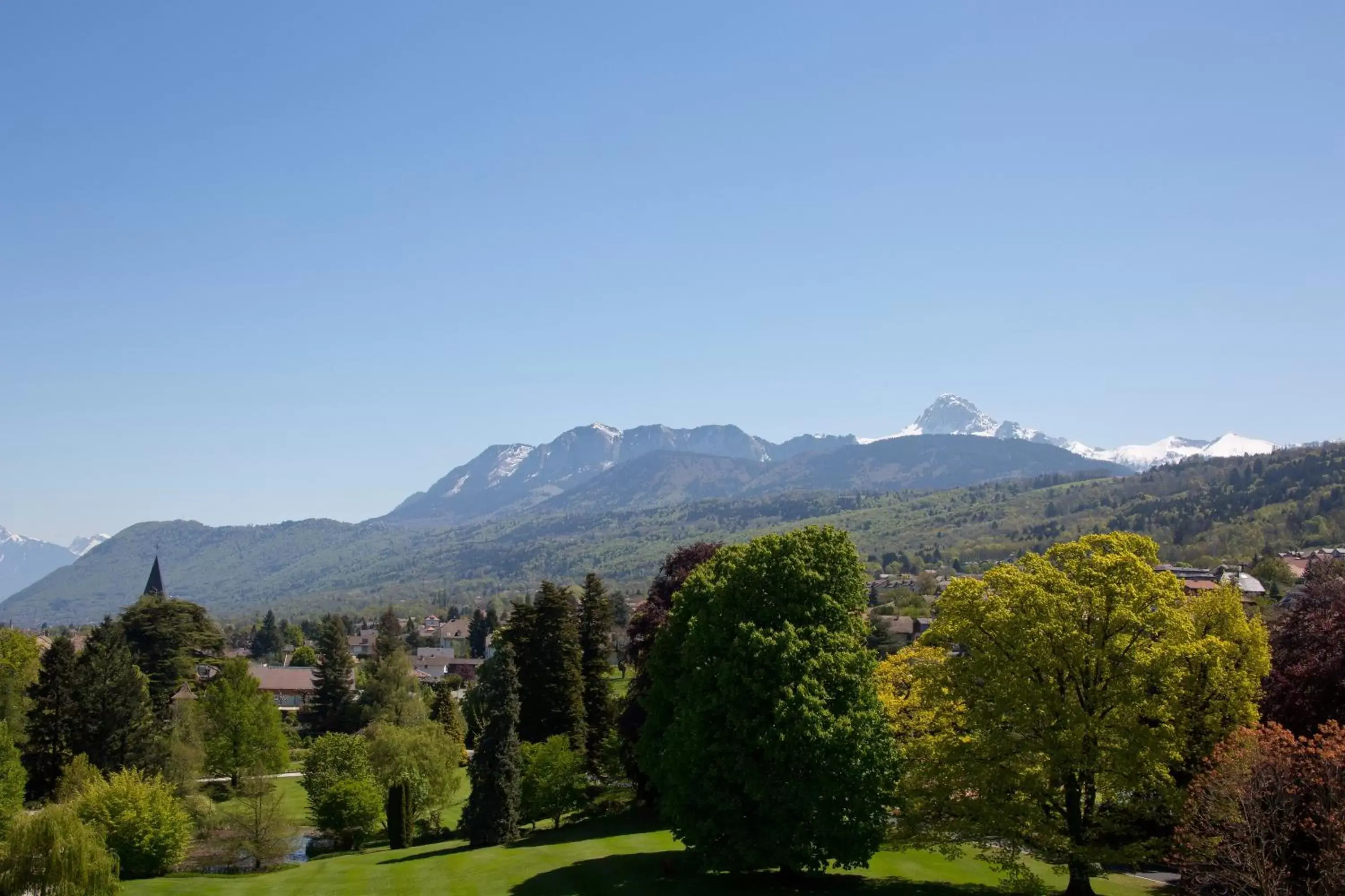 Natural landscape, Mountain View in Hôtel Royal