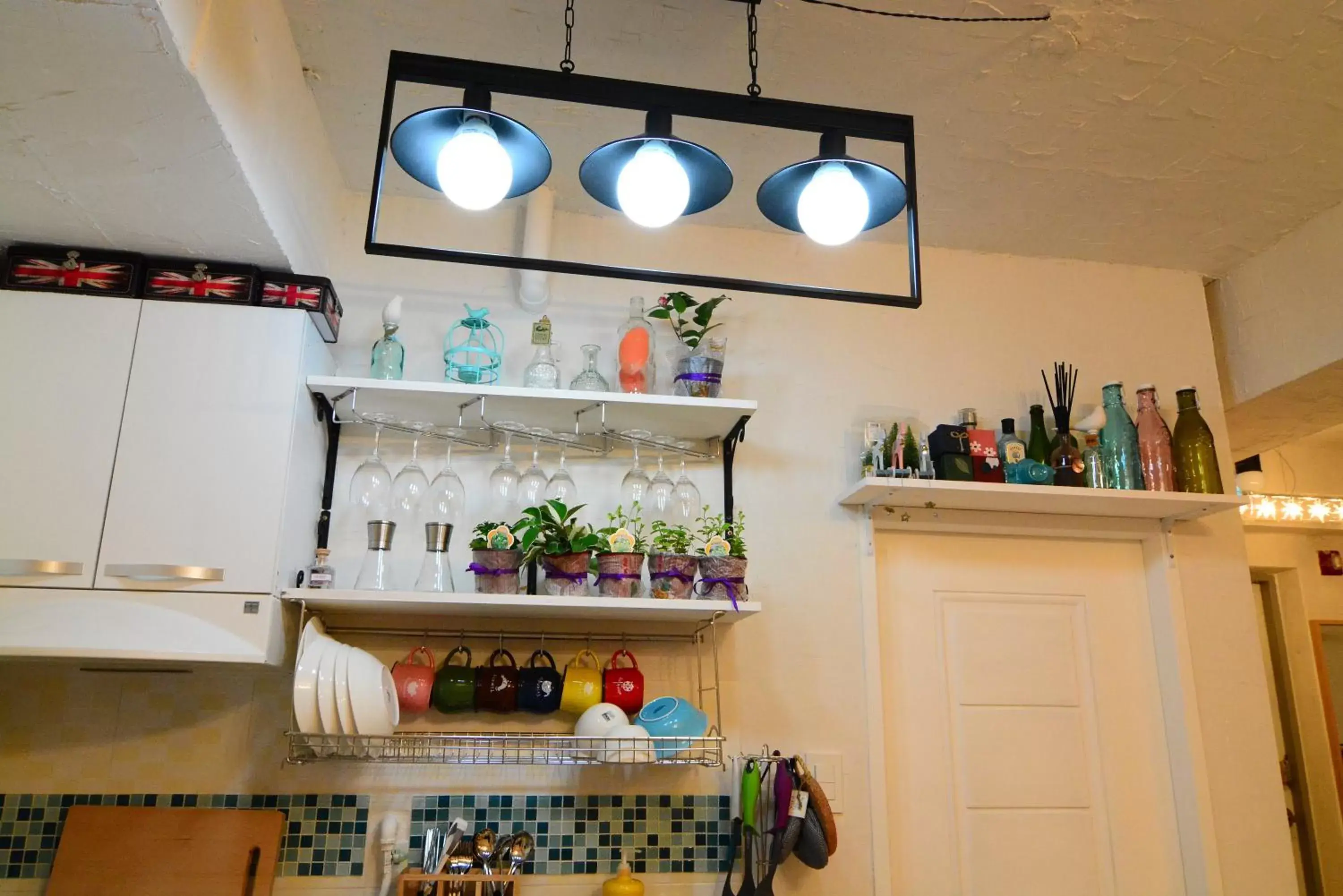 Kitchen or kitchenette, Lounge/Bar in Residence Unicorn