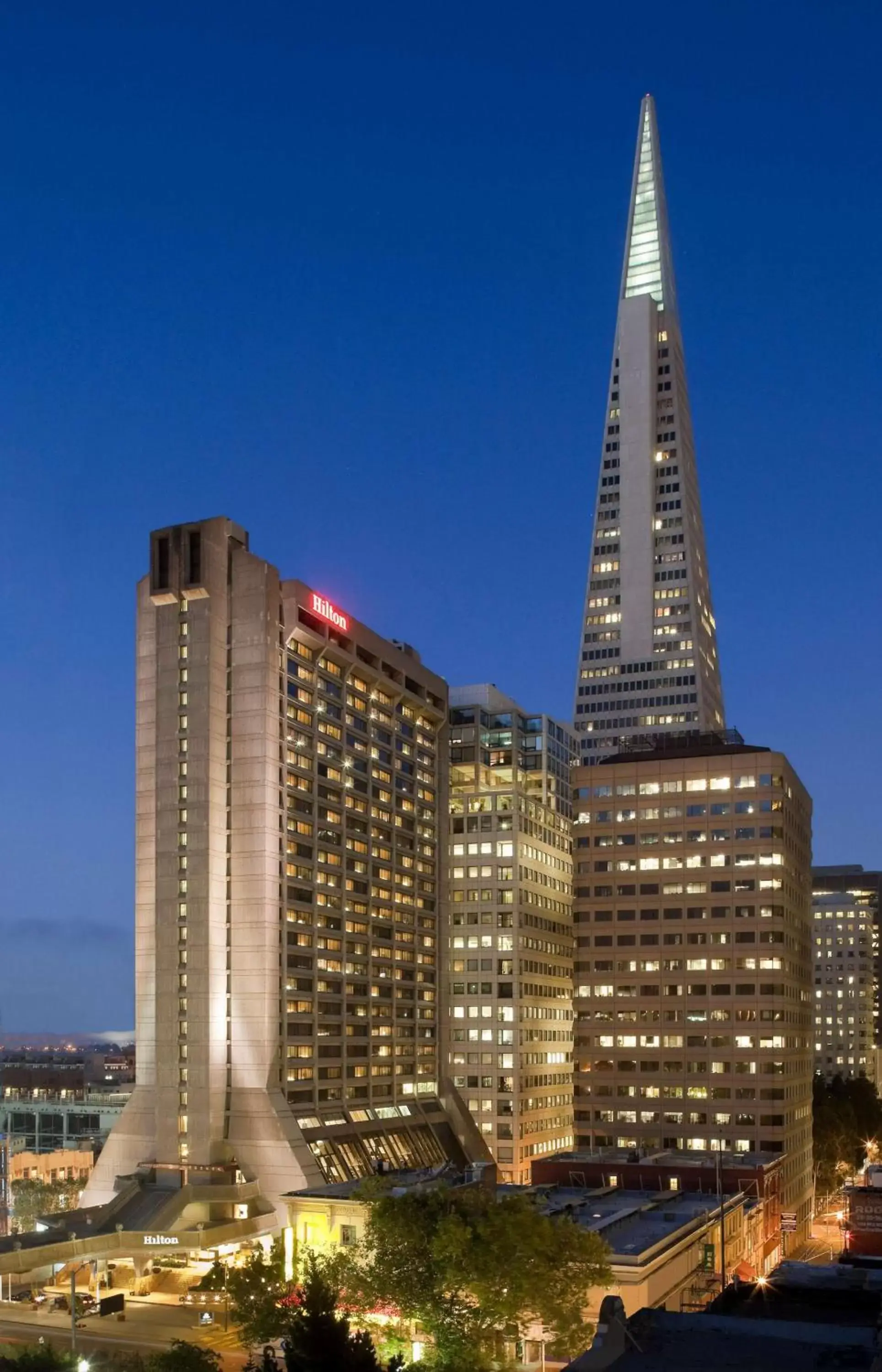 Property building in Hilton San Francisco Financial District