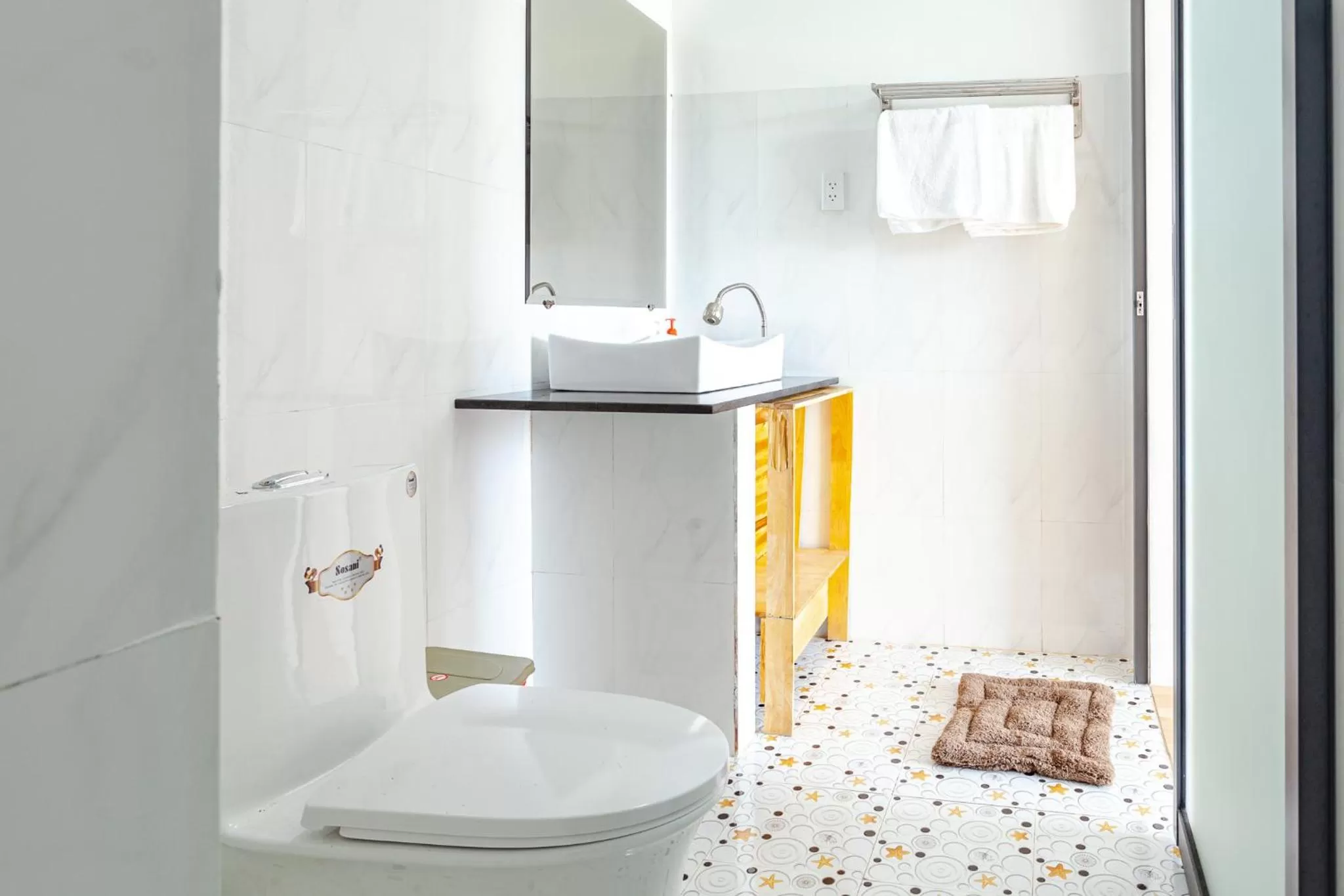 Bathroom in Phi Kite School