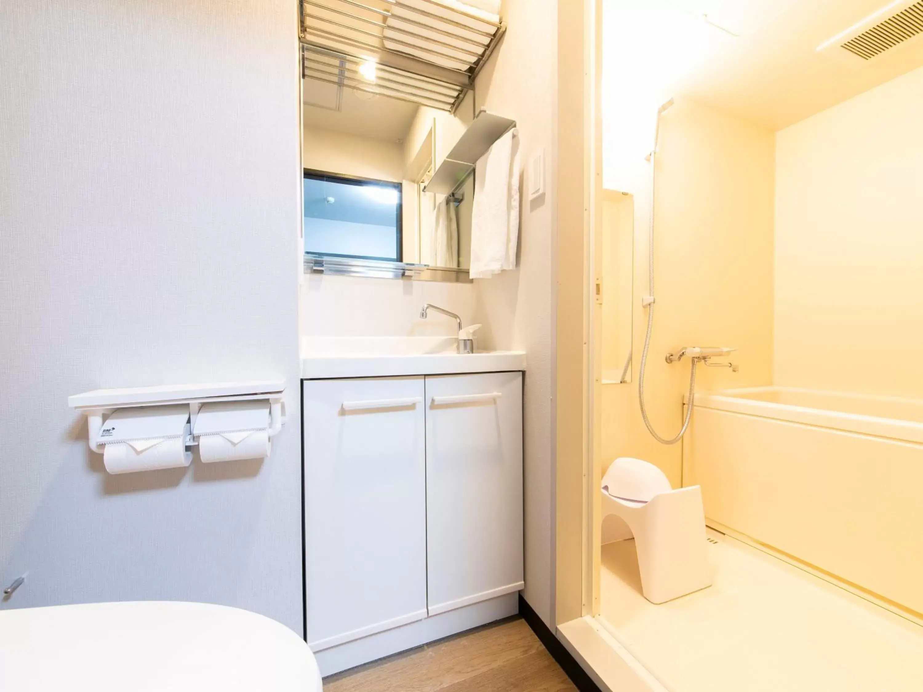 Bathroom in HOTEL MYSTAYS Aomori Station