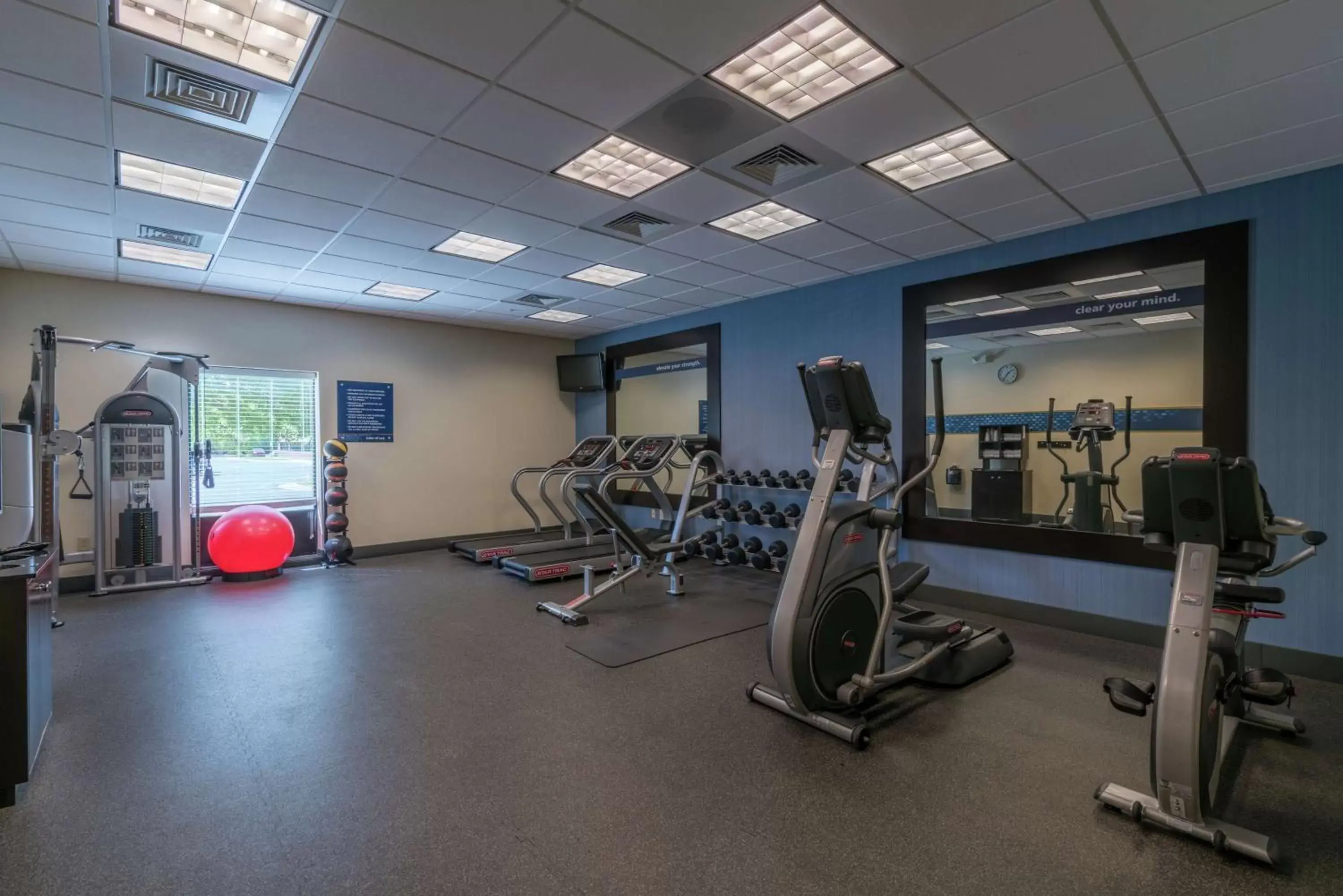 Fitness centre/facilities, Fitness Center/Facilities in Hampton Inn Dahlgren