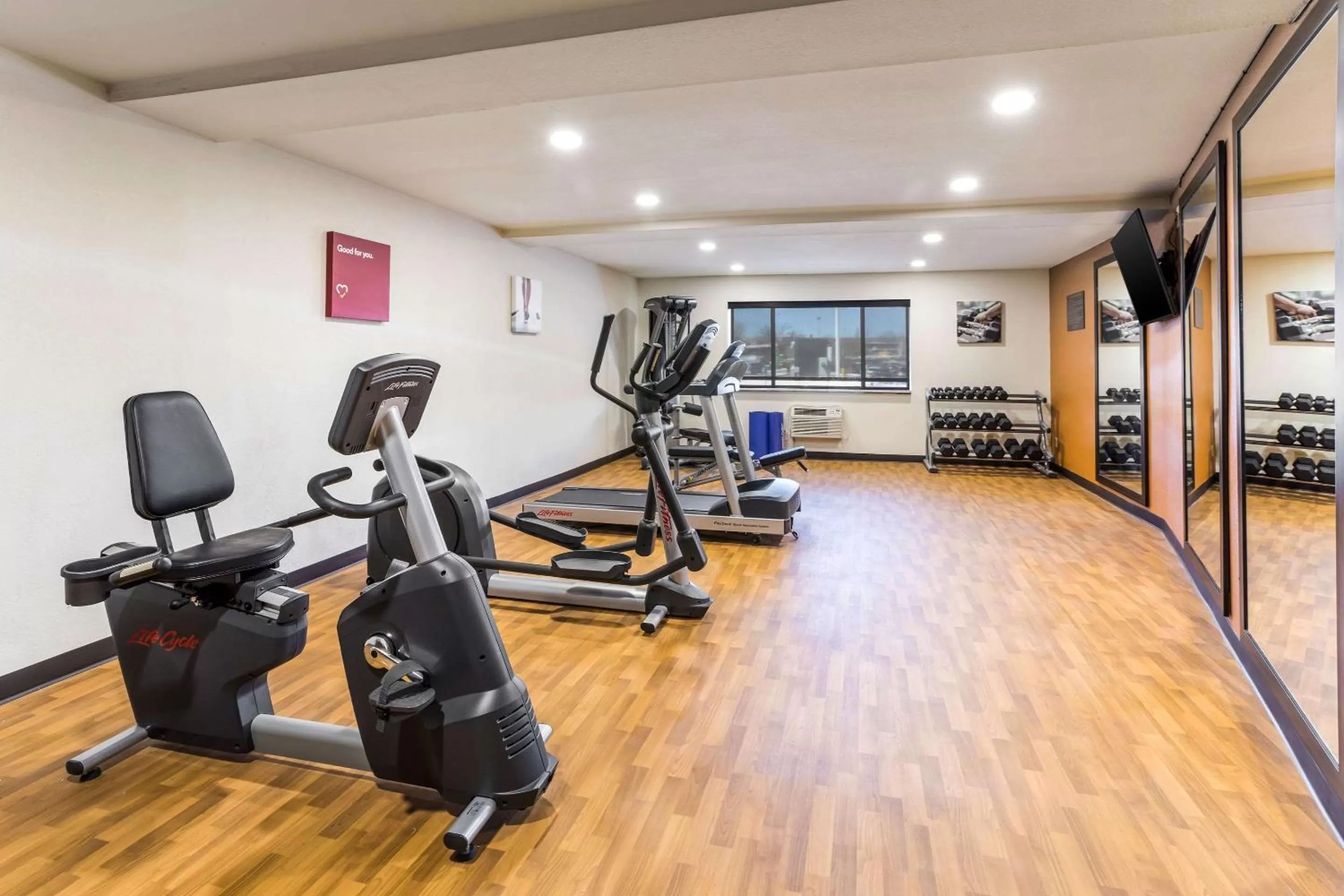 Fitness centre/facilities in Comfort Inn