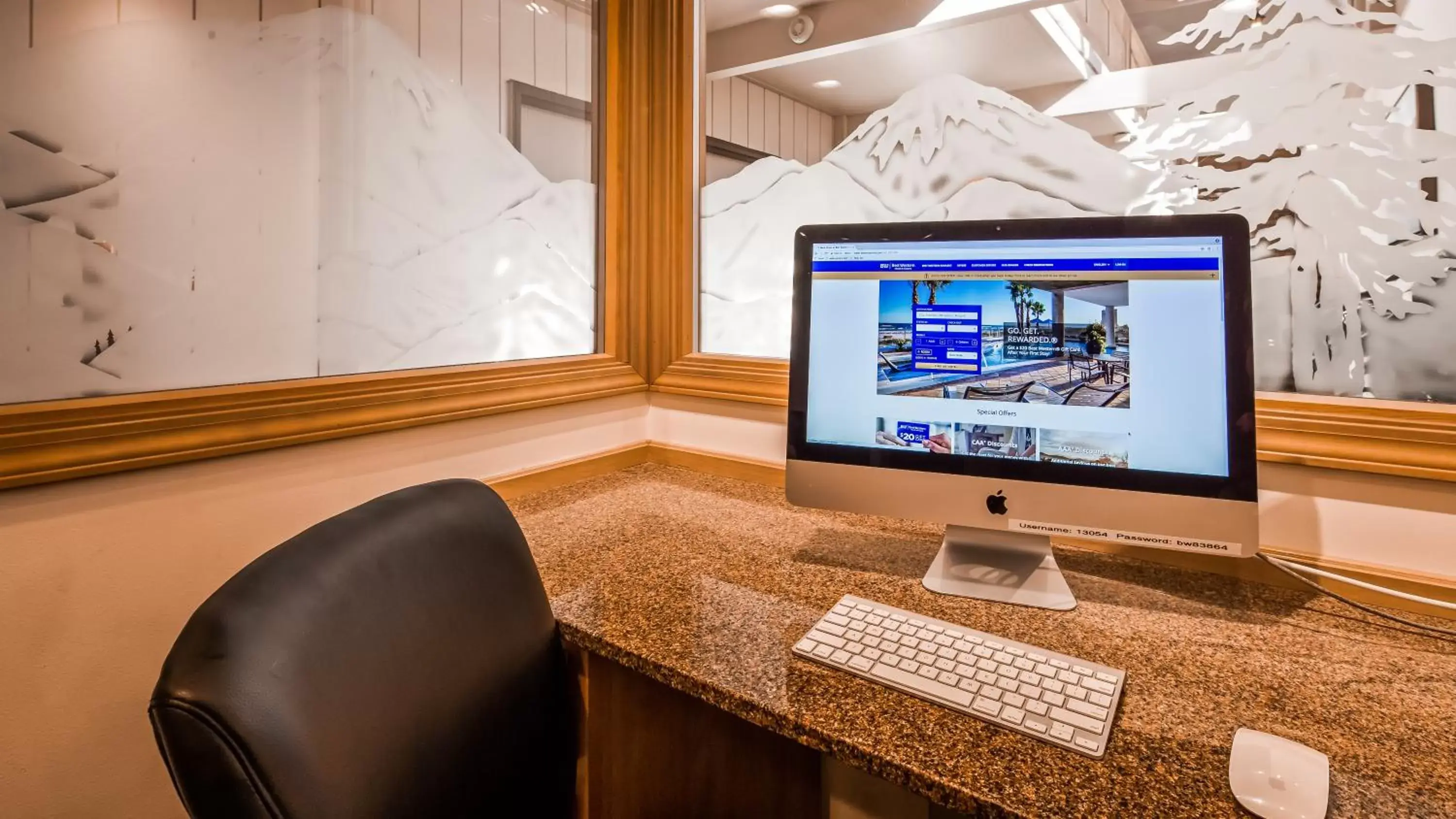 Business facilities, TV/Entertainment Center in Best Western Edgewater Resort