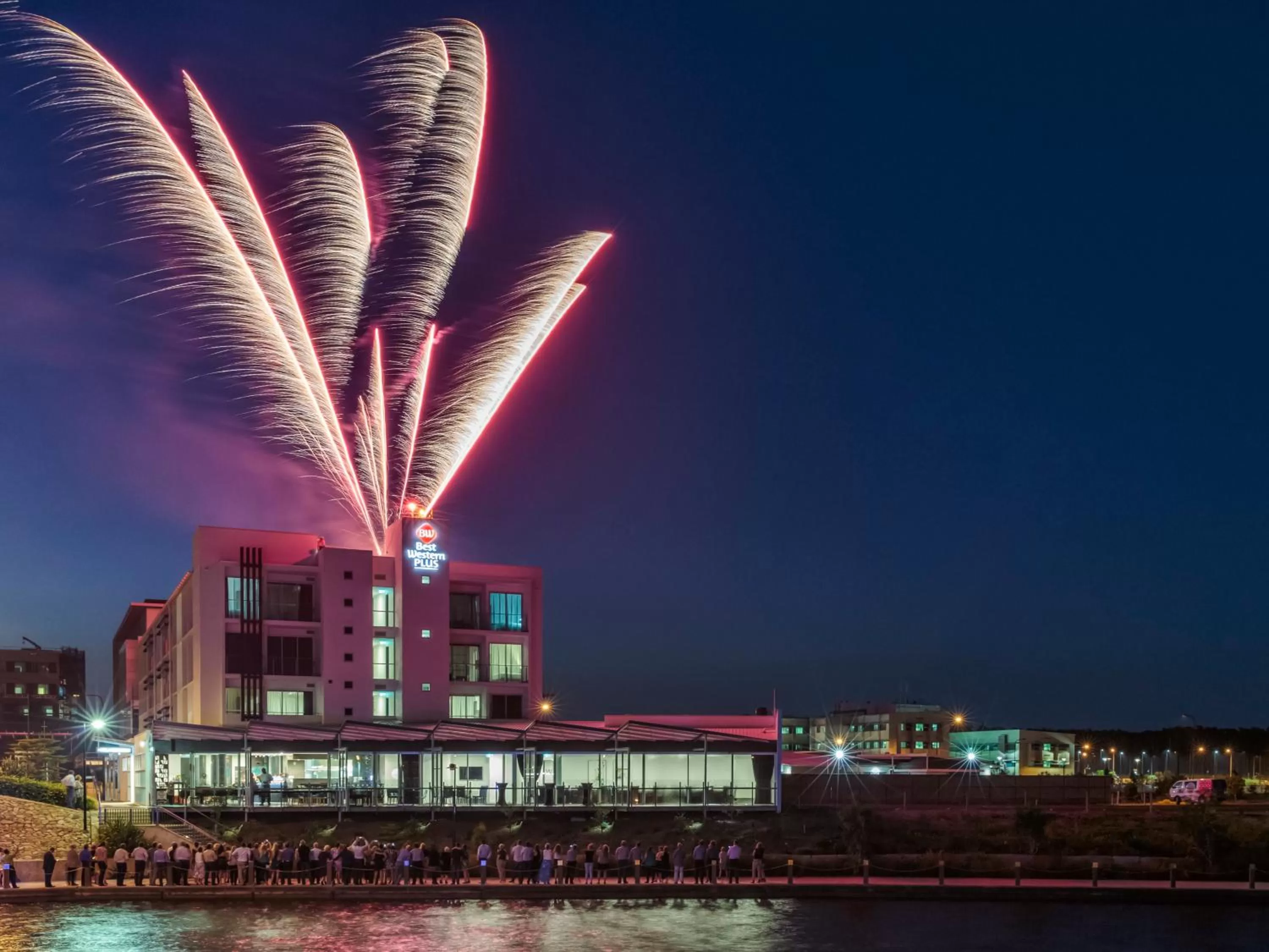 Property building in Mercure Sunshine Coast Kawana Waters