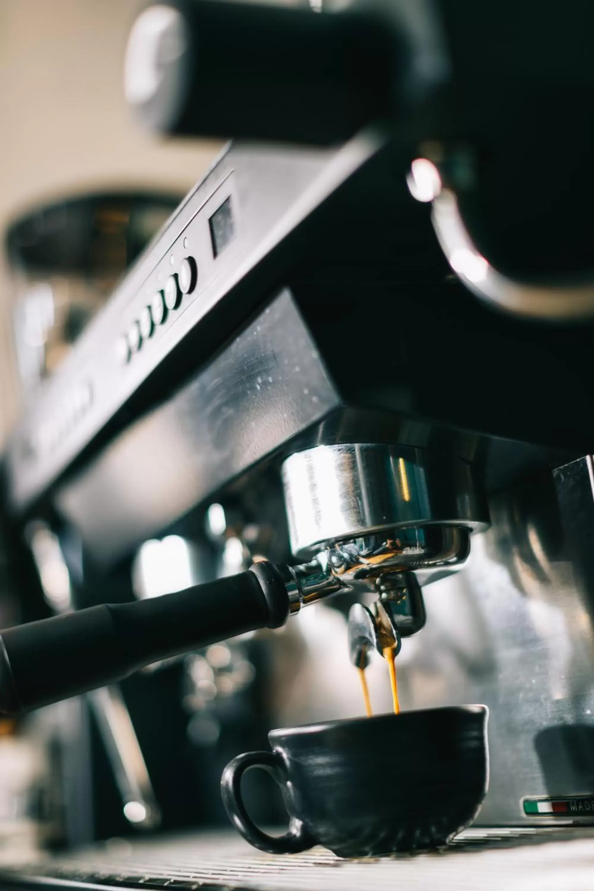 Coffee/tea facilities in Comfort Hotel East Melbourne