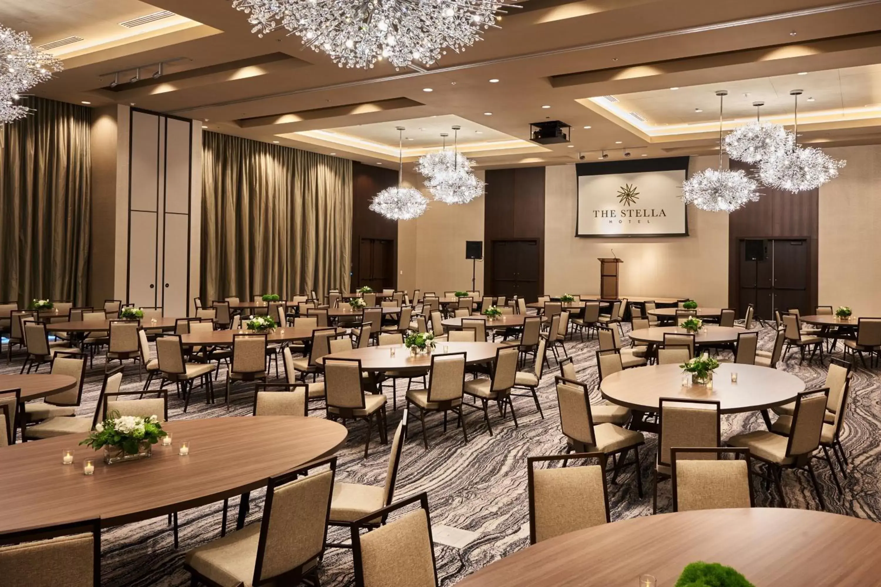 Meeting/conference room, Restaurant/Places to Eat in The Stella Hotel, Autograph Collection