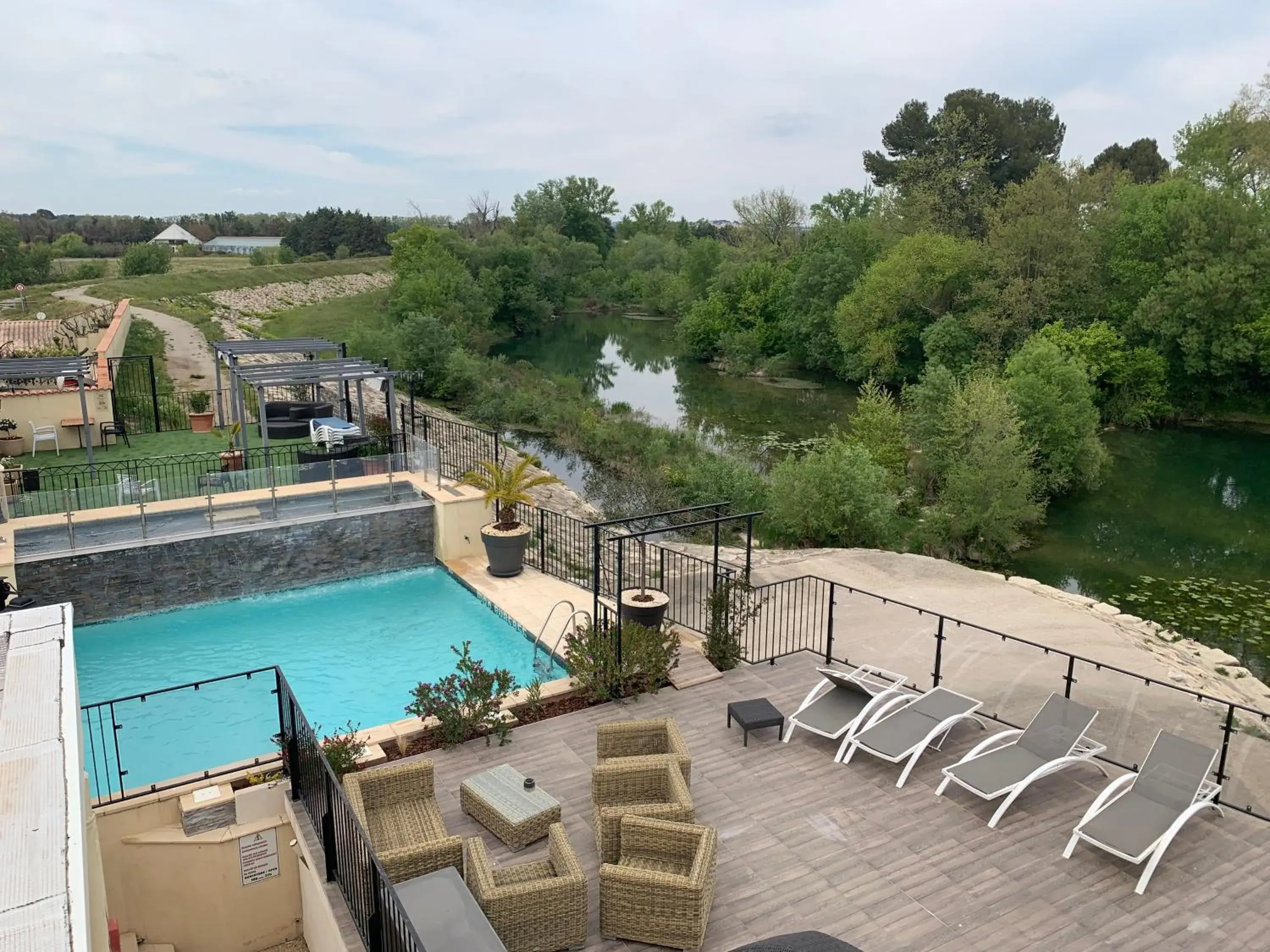 Pool View in Hôtel restaurant Mon Auberge