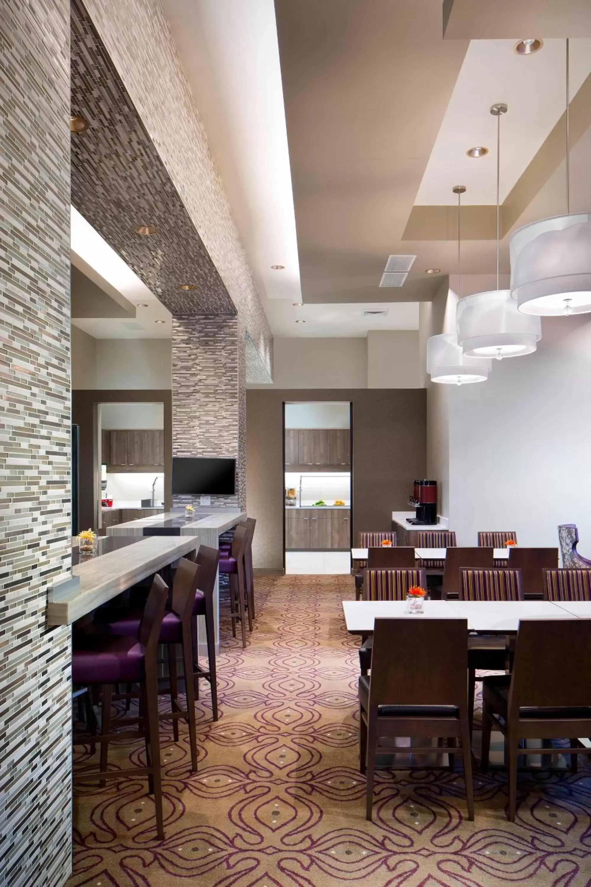 Restaurant/places to eat in Residence Inn by Marriott West Palm Beach Downtown